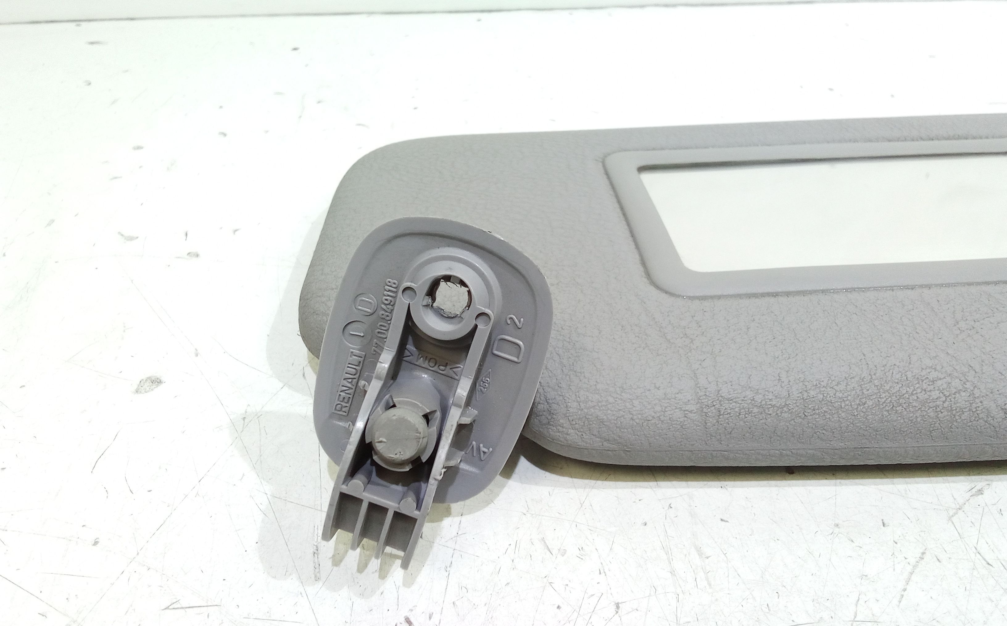 Parasole aletta Lato Passeggero RENAULT Clio Serie (01>05)