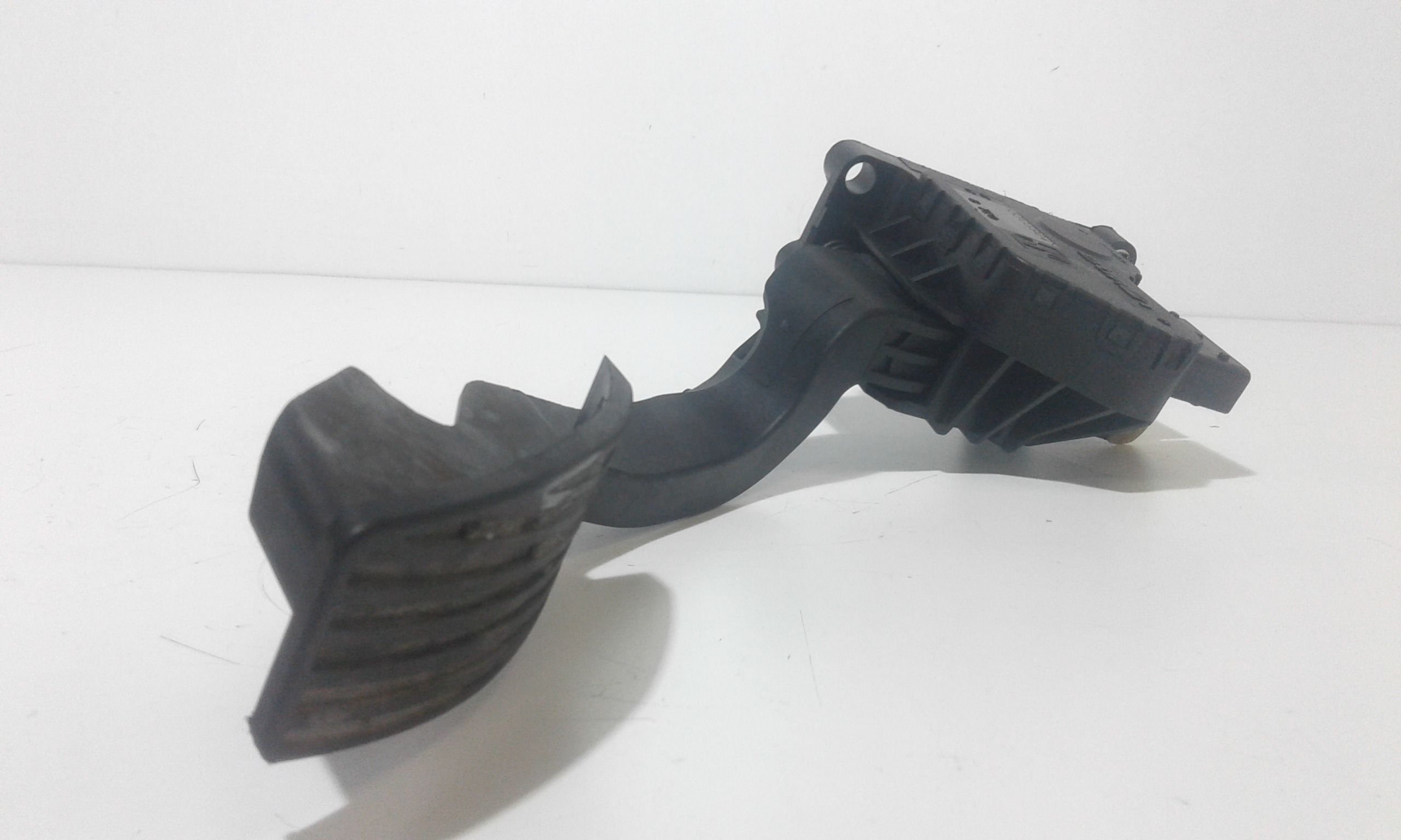 Pedale acceleratore OPEL Corsa D 5P 1 Serie