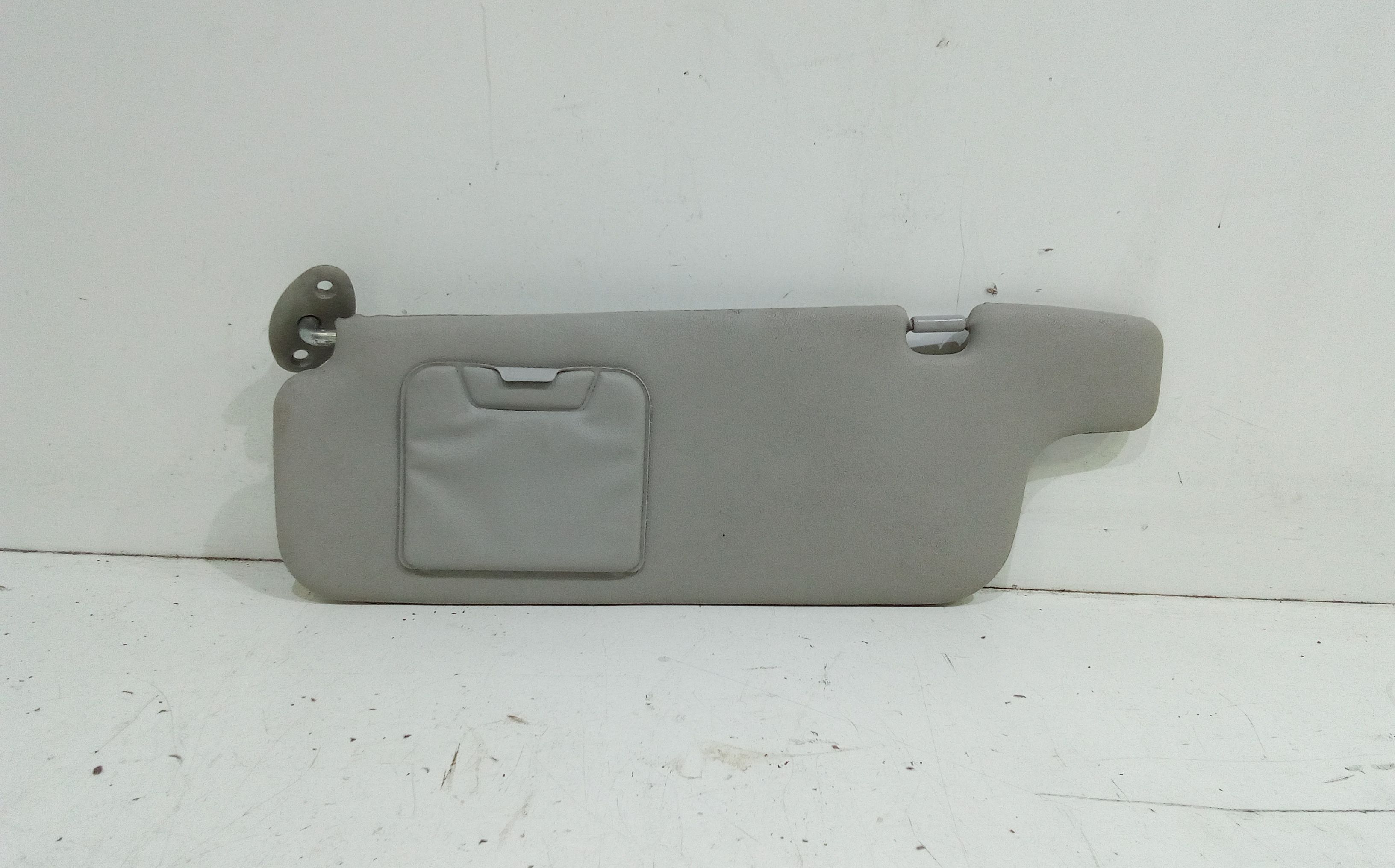 Parasole aletta anteriore Lato Guida TOYOTA Yaris Serie (99>03)