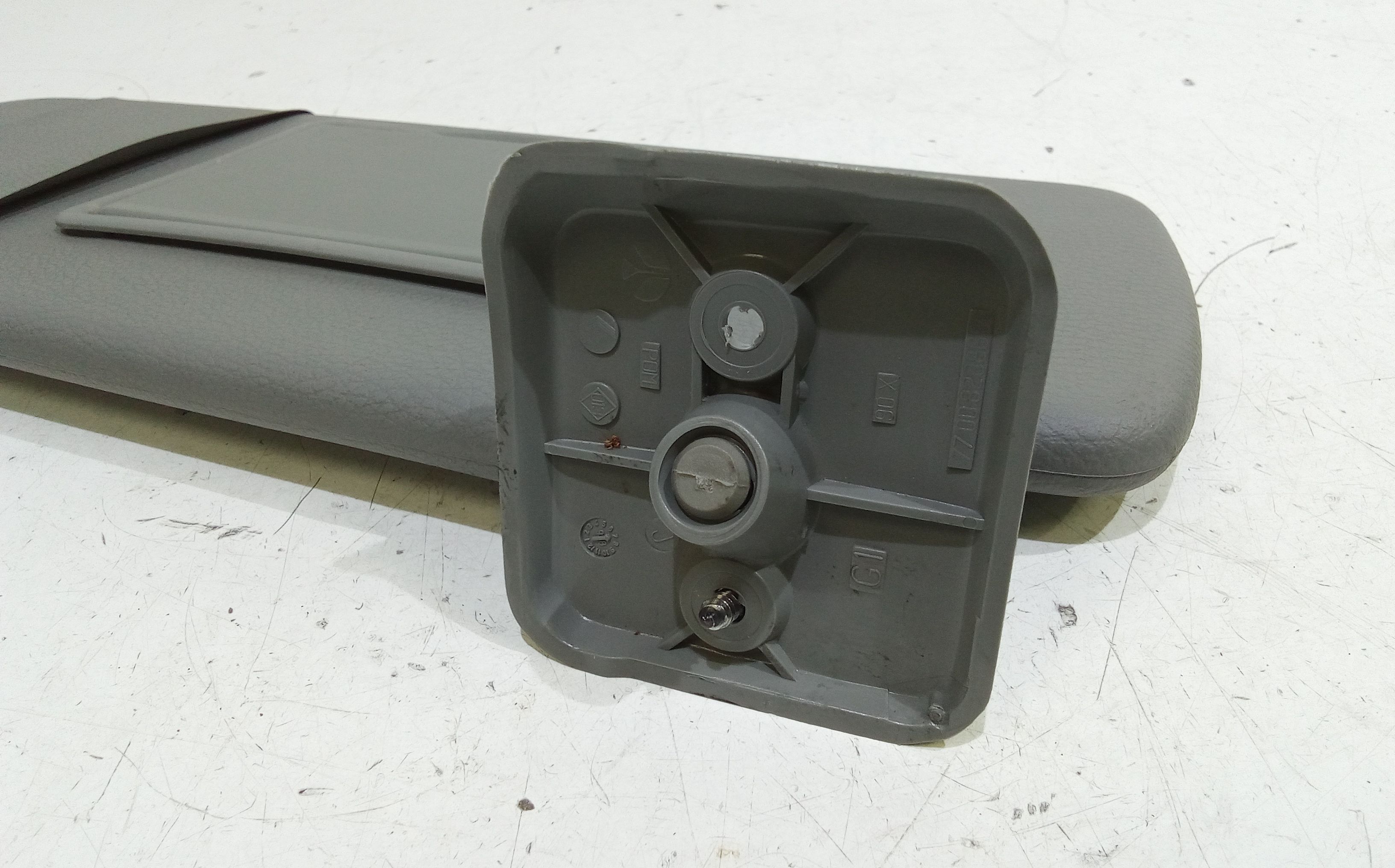 Parasole aletta anteriore Lato Guida RENAULT Twingo I serie (98>00)