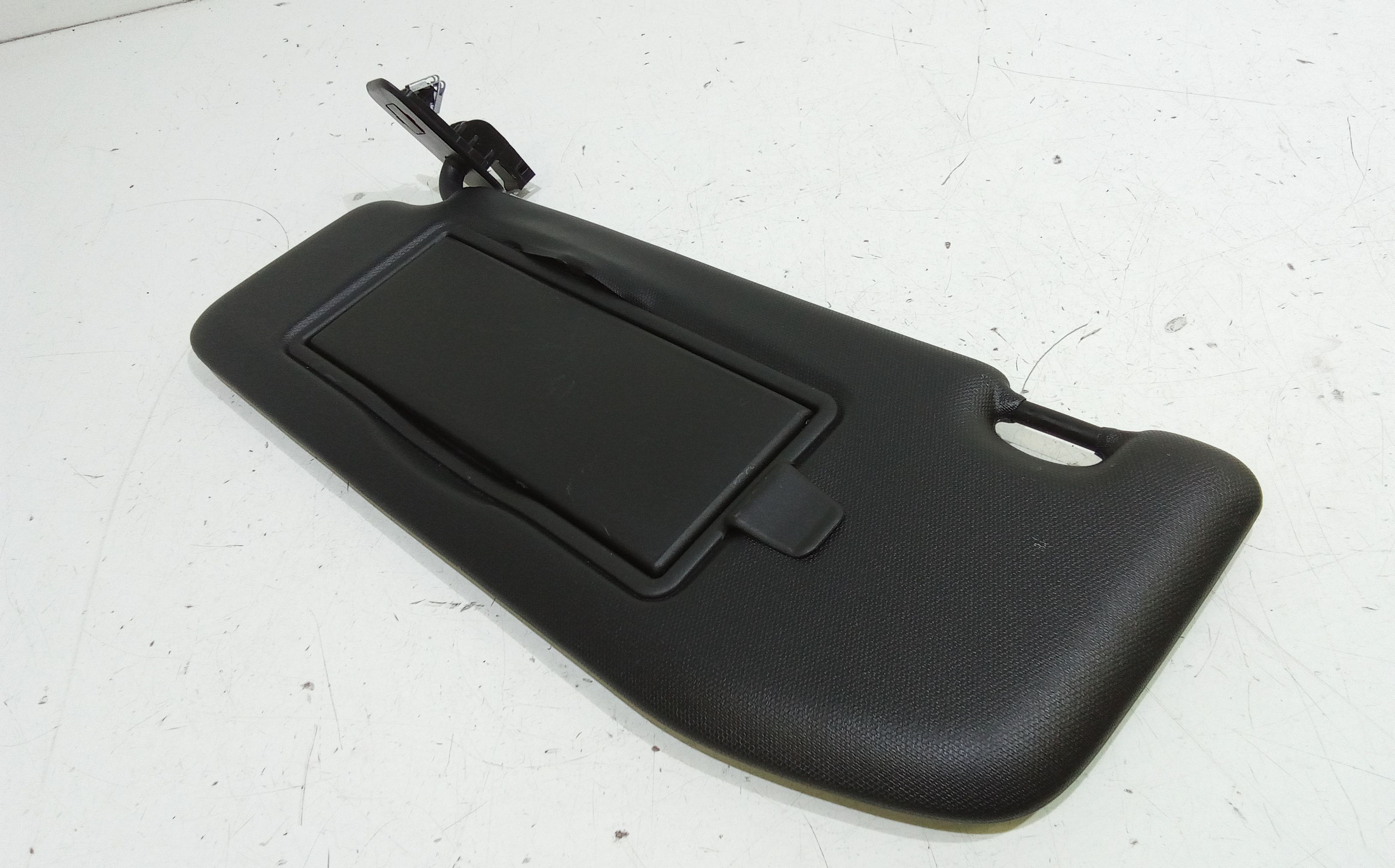 Parasole aletta anteriore Lato Guida PEUGEOT 208 Serie (19>)