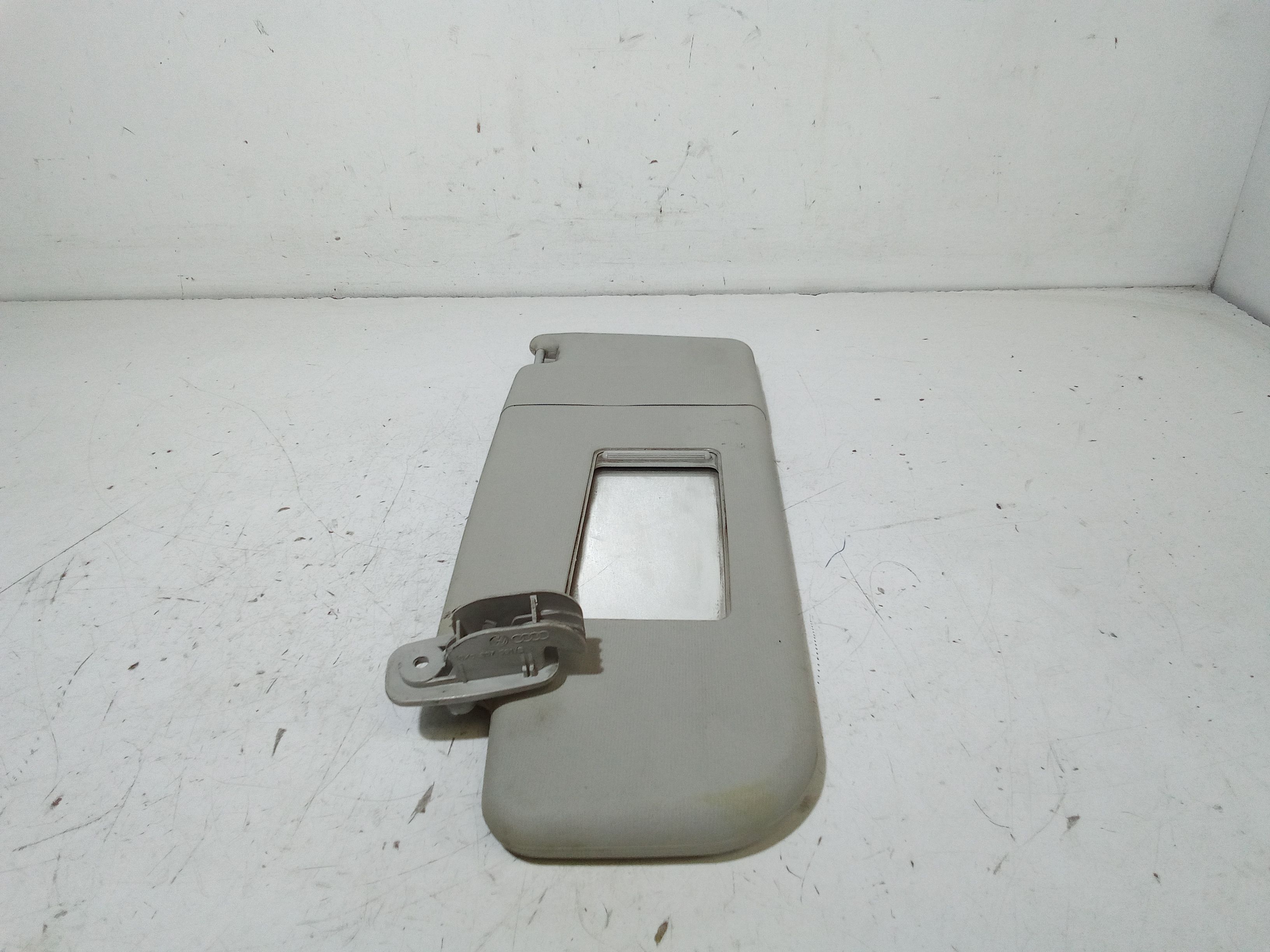 Parasole aletta anteriore Lato Guida VOLKSWAGEN Golf 5 Berlina (03>08)