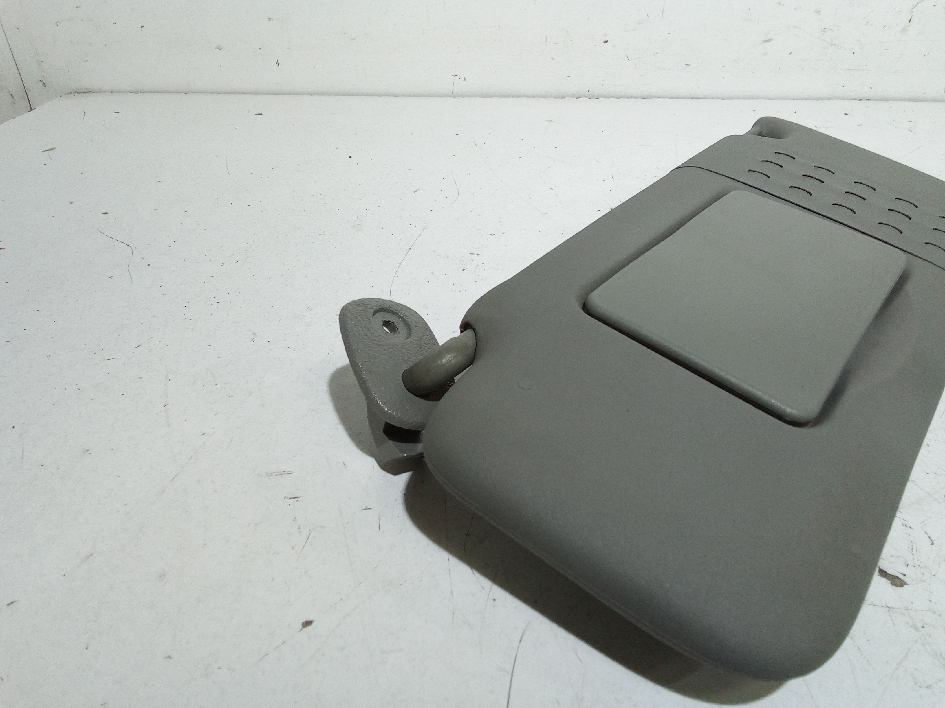 Parasole aletta anteriore Lato Guida RENAULT Clio Serie (01>05)