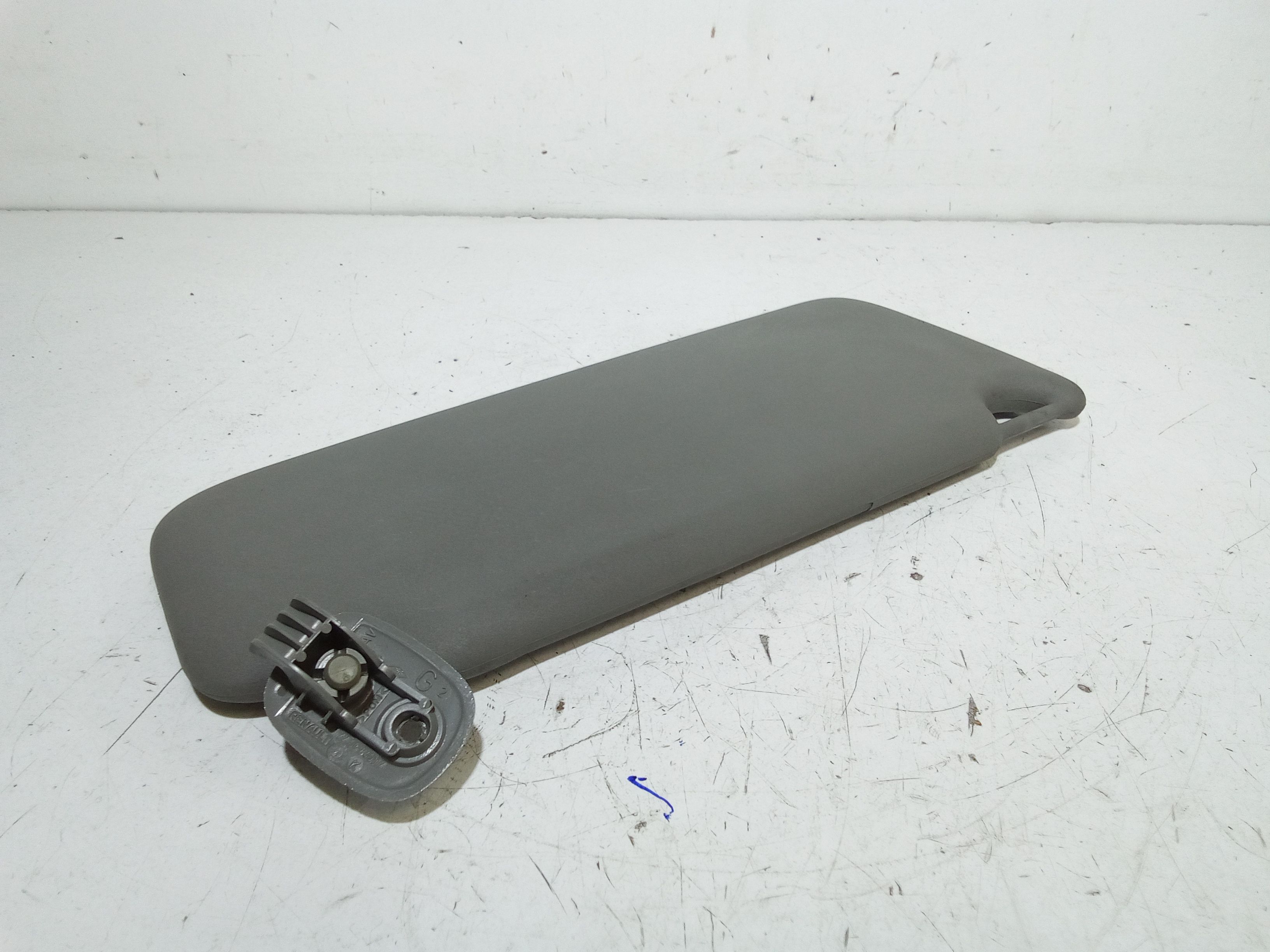 Parasole aletta anteriore Lato Guida RENAULT Clio Serie (01>05)