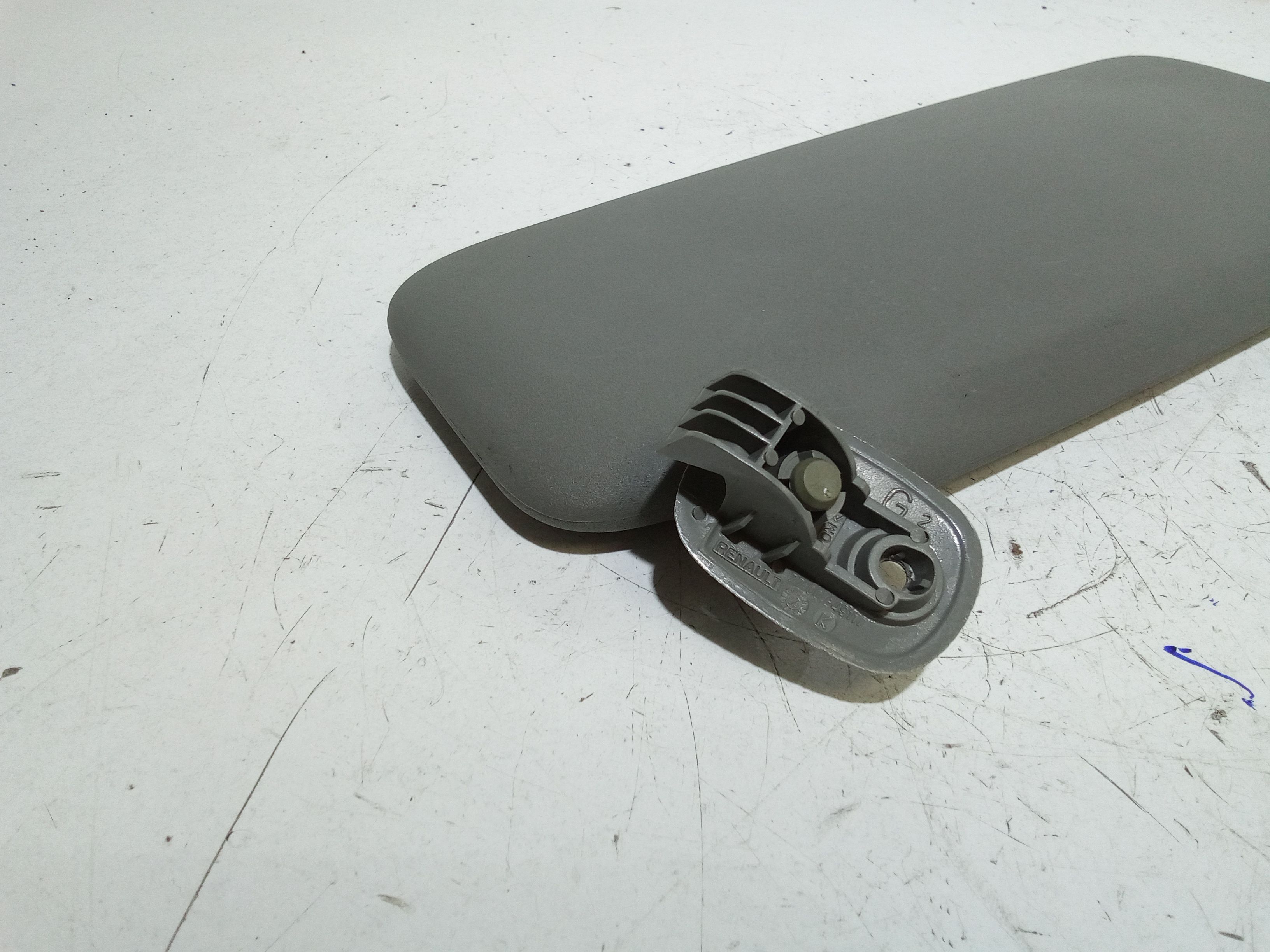 Parasole aletta anteriore Lato Guida RENAULT Clio Serie (01>05)