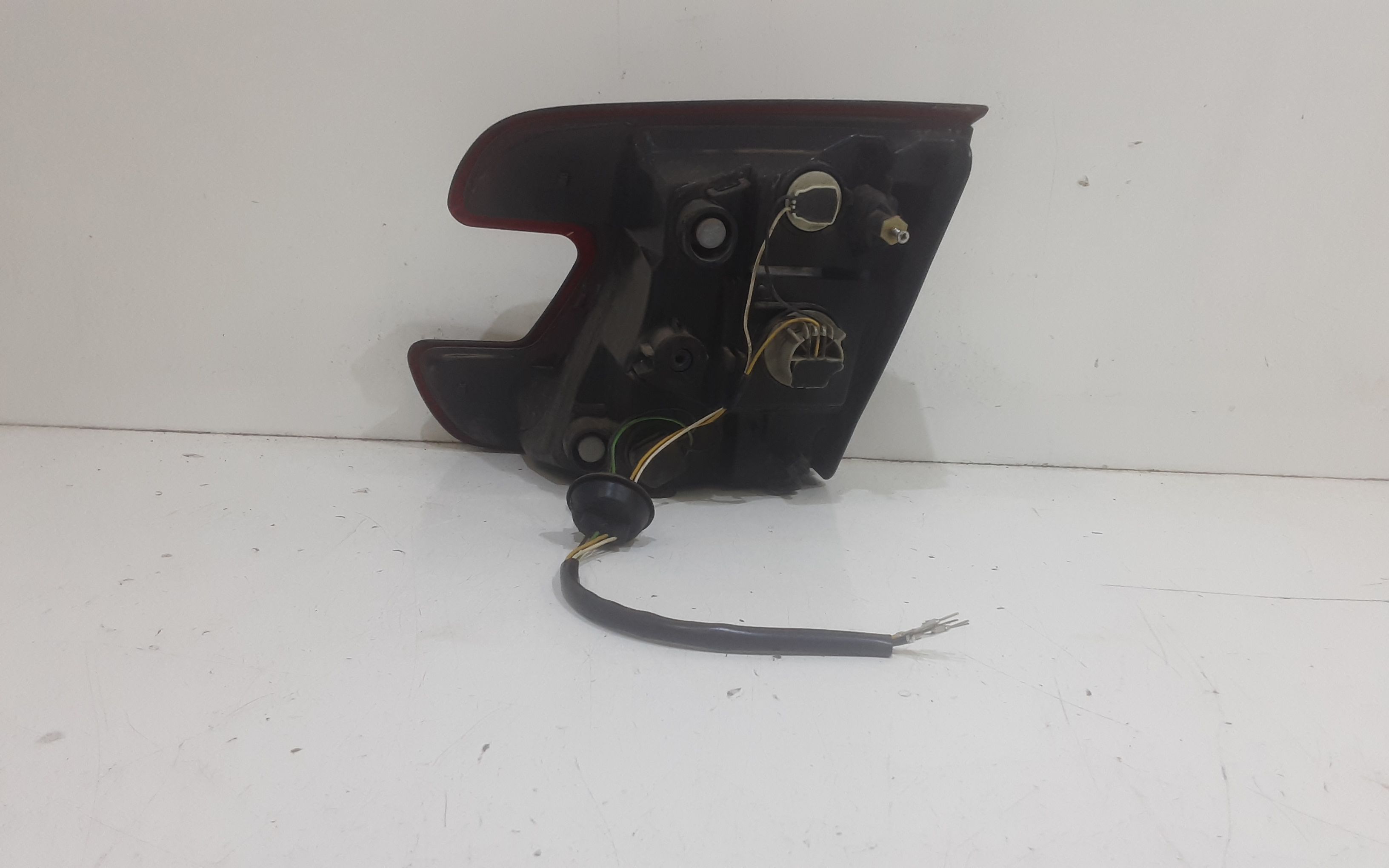 Stop Posteriore Sinistro Integrato nel Portello RENAULT Megane S. Wagon (08>12)