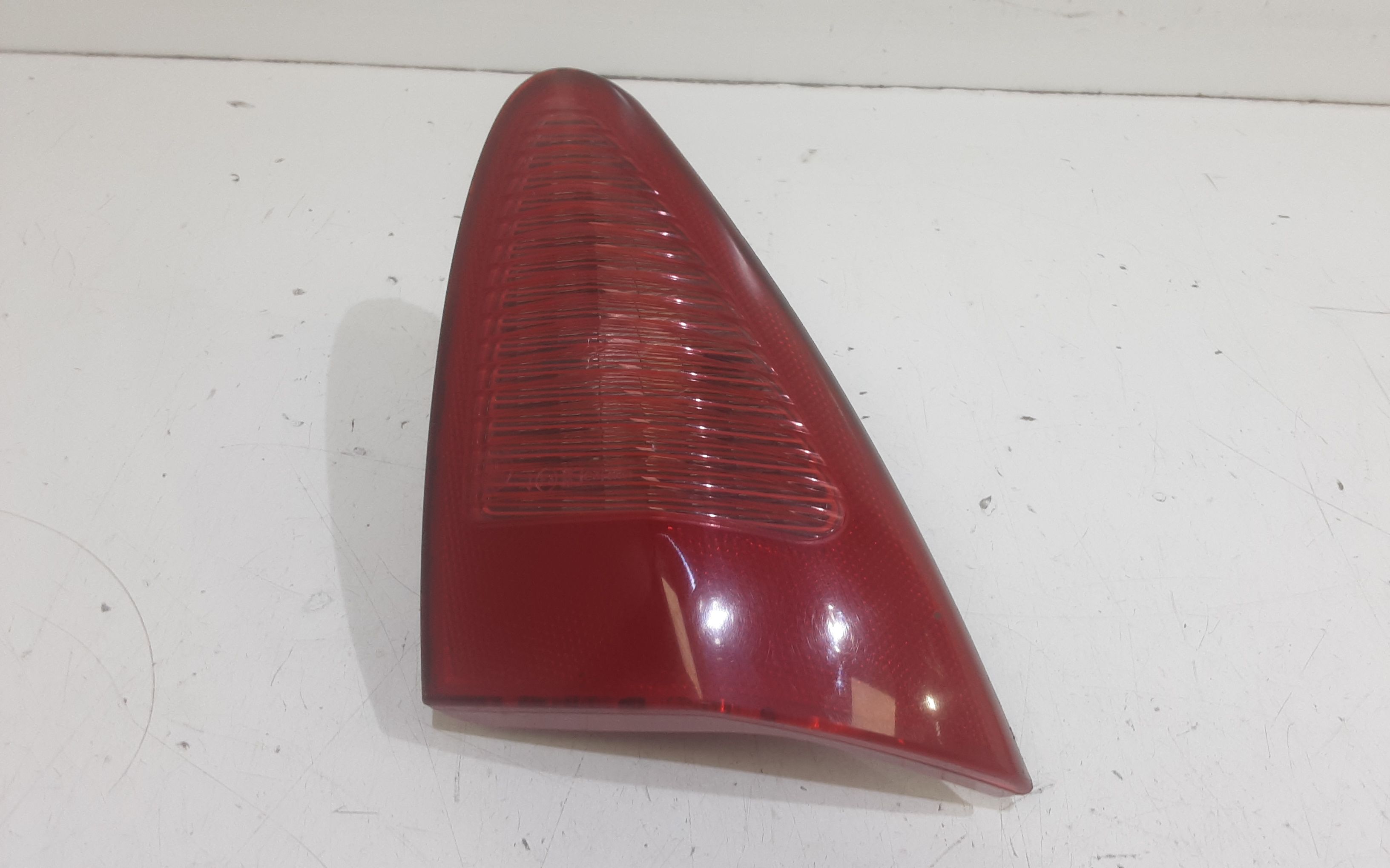 Stop Posteriore Destro Integrato nel Portello ALFA ROMEO 147 Serie (937) (00>05<)