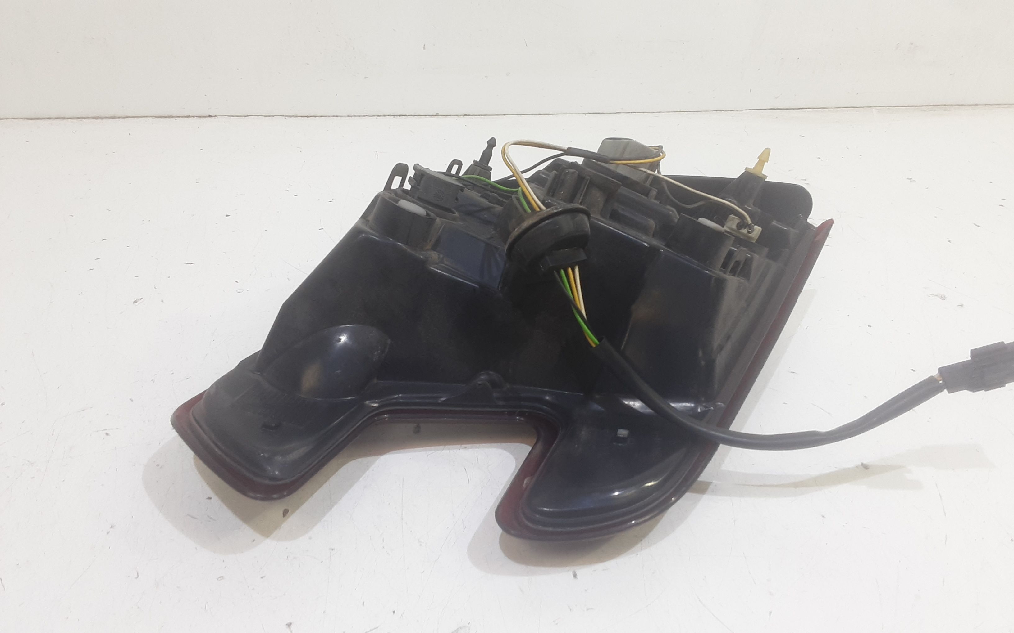 Stop Posteriore Destro Integrato nel Portello RENAULT Megane S. Wagon (08>12)