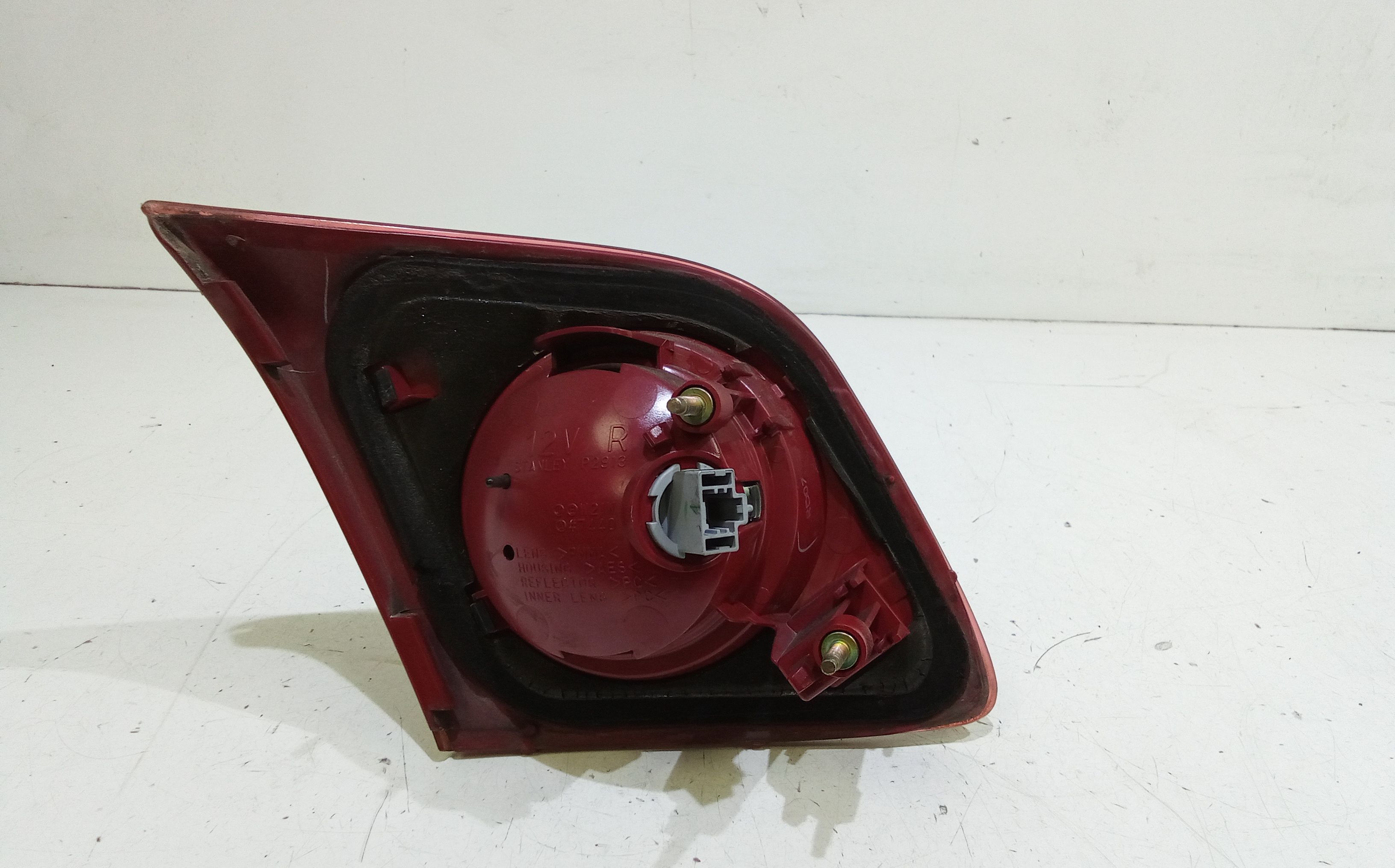 Stop Posteriore Destro Integrato nel Portello MAZDA 3 Berlina Serie (03>09)