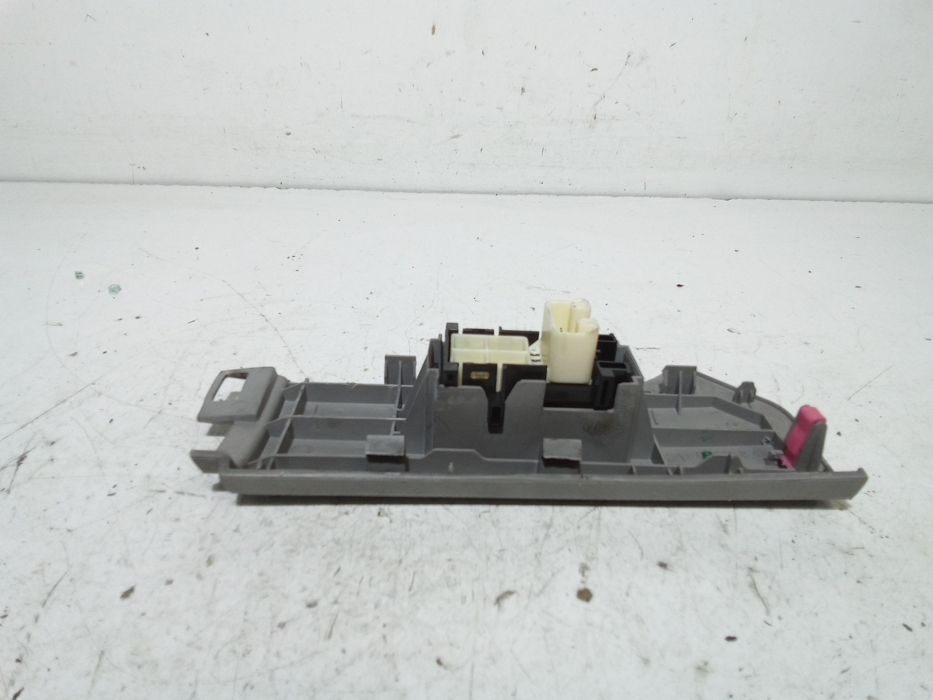 Pulsantiera Anteriore Destra Passeggero TOYOTA Yaris Serie (05>08)