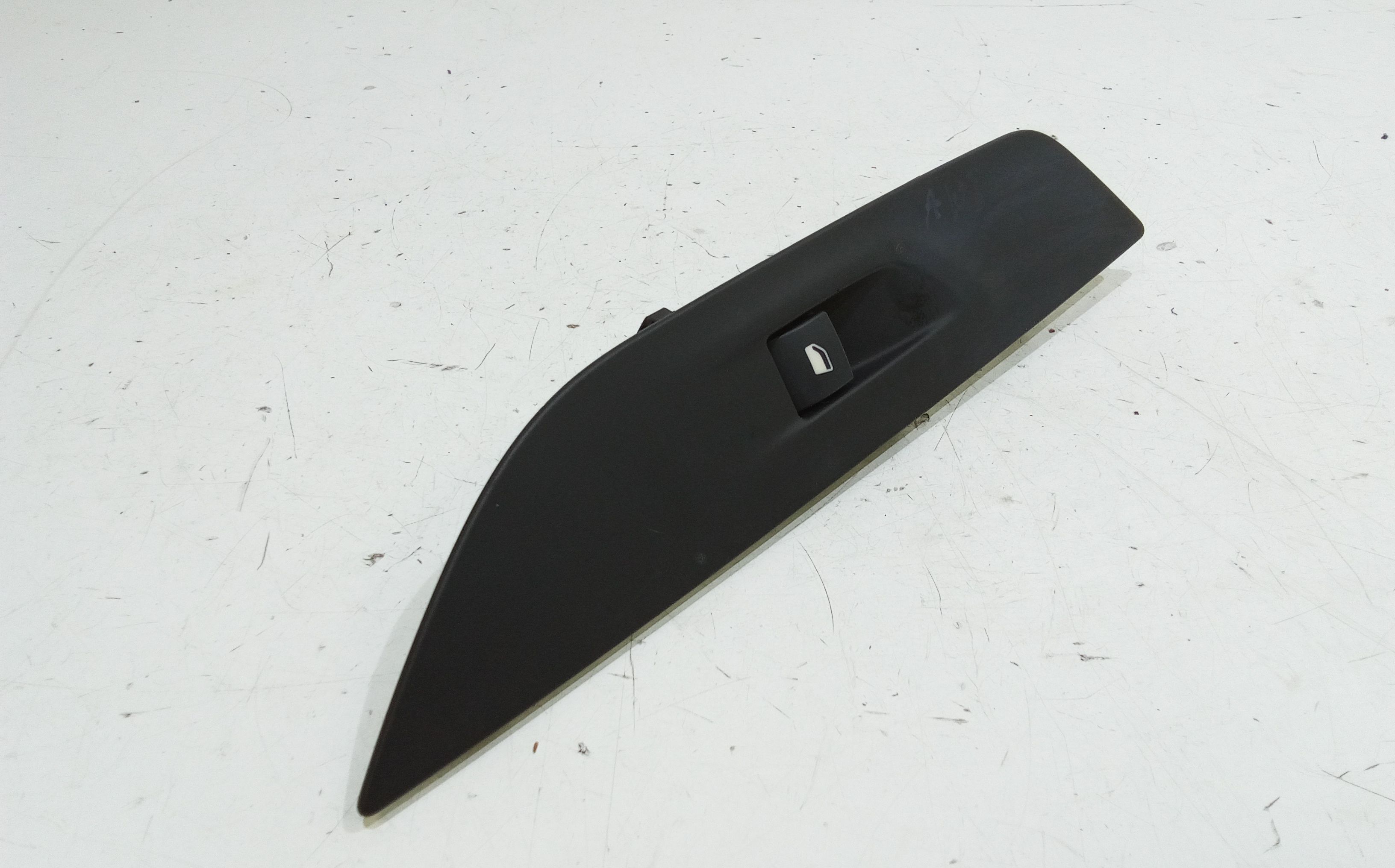 Pulsantiera Anteriore Destra Passeggero PEUGEOT 208 Serie (19>)