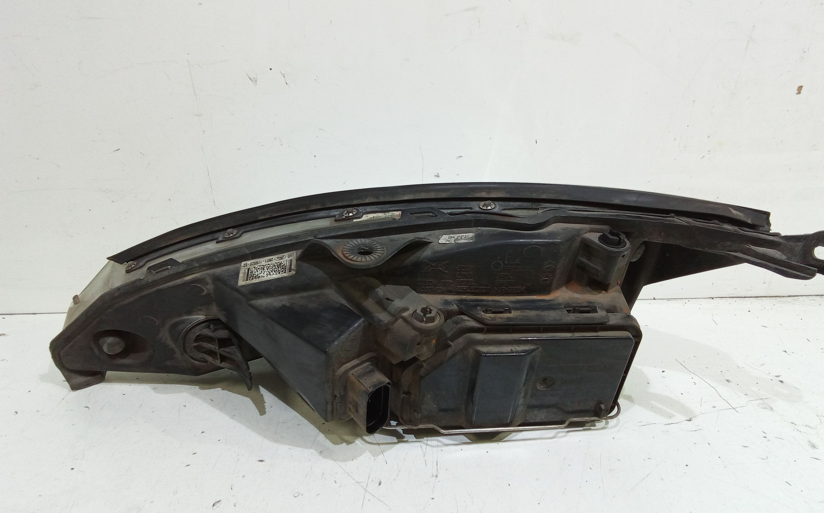 Faro anteriore Destro Passeggero FORD Focus Berlina 2 Serie