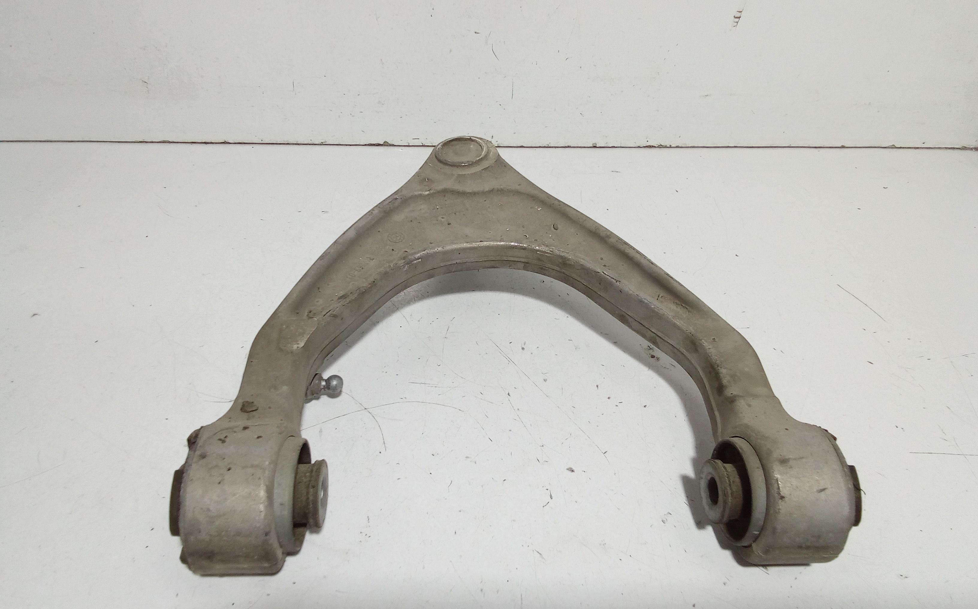 Braccio Oscillante anteriore Sinistro MASERATI Levante Serie (16>)