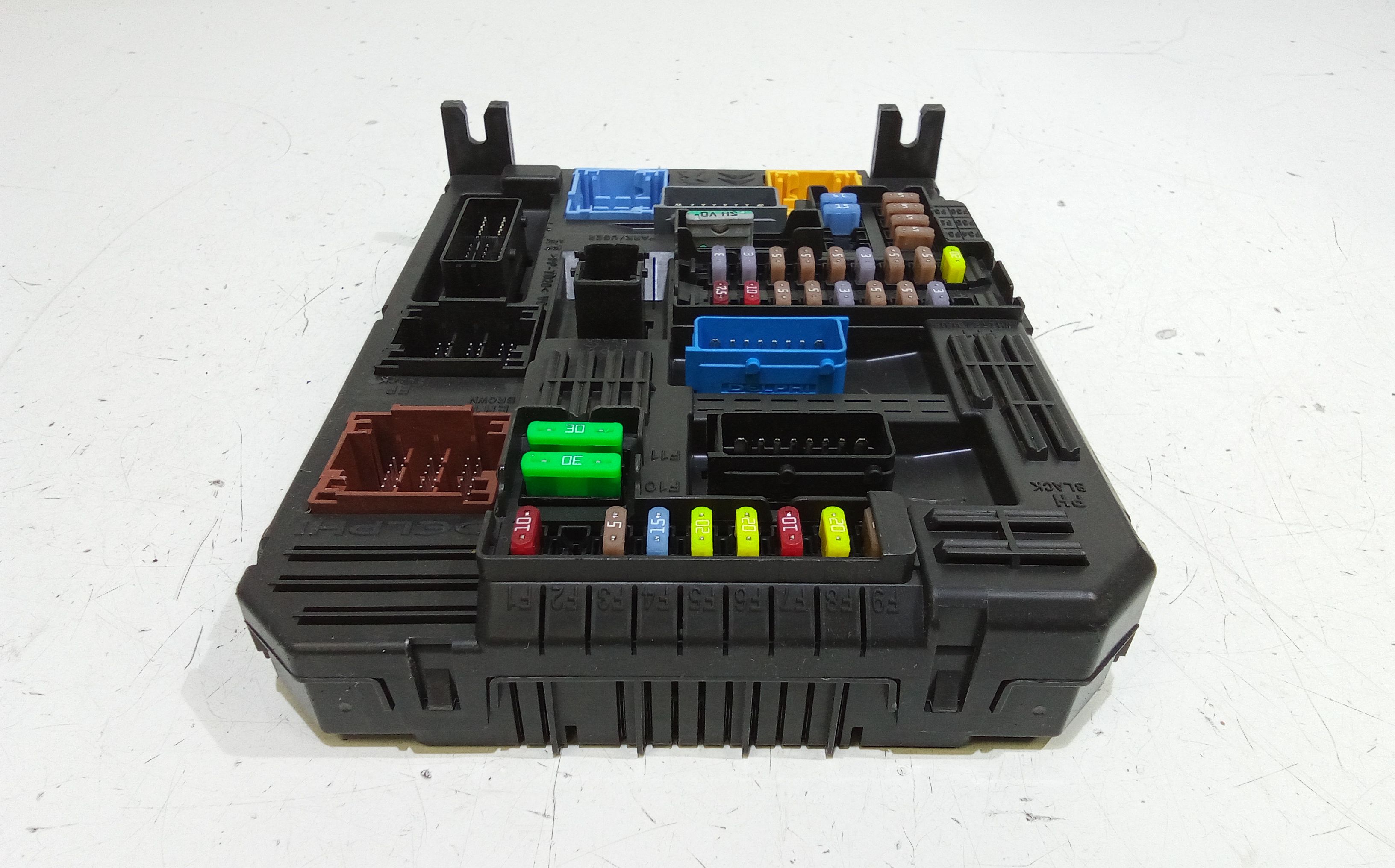 Body Computer PEUGEOT 208 Serie (19>)