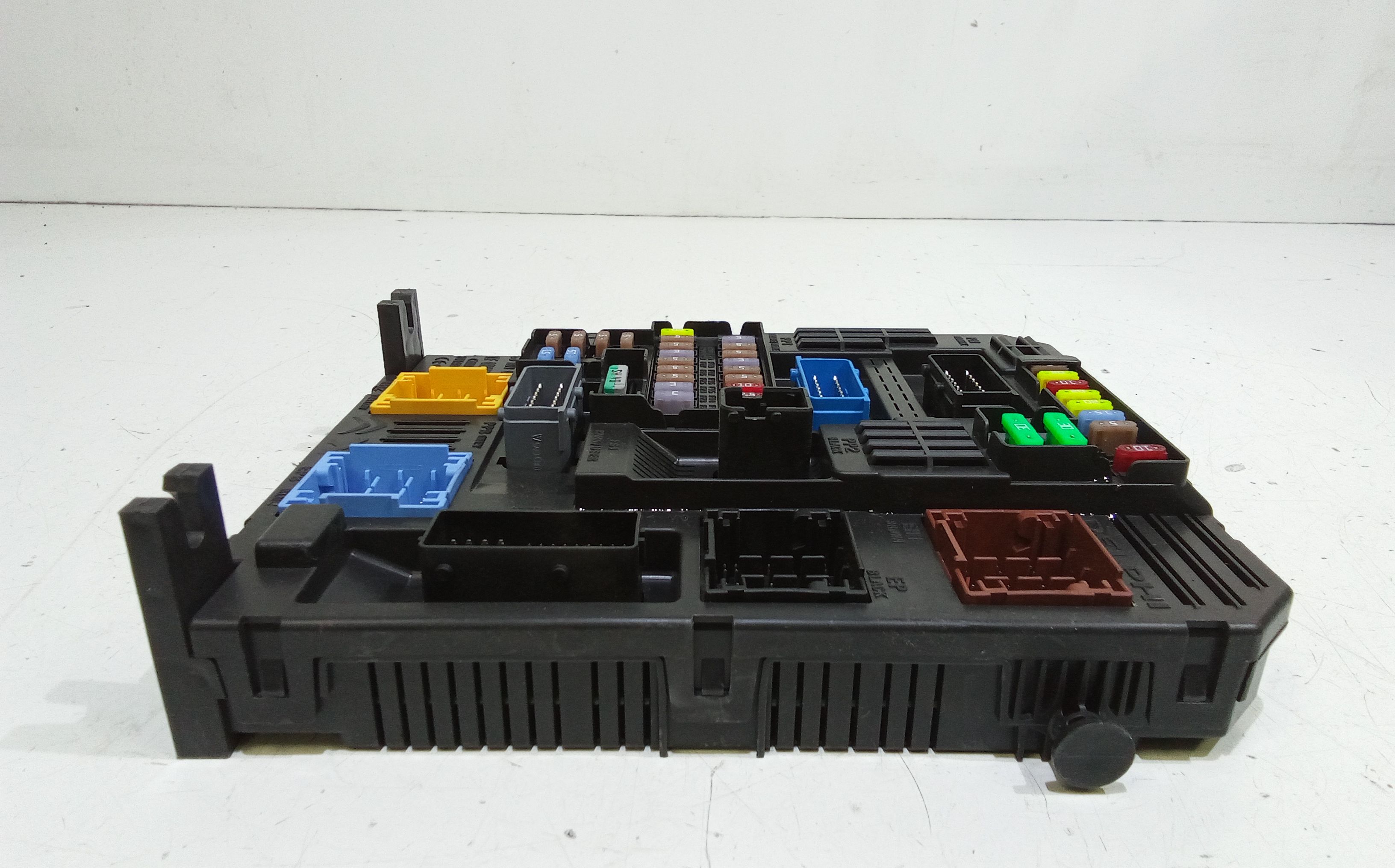 Body Computer PEUGEOT 208 Serie (19>)