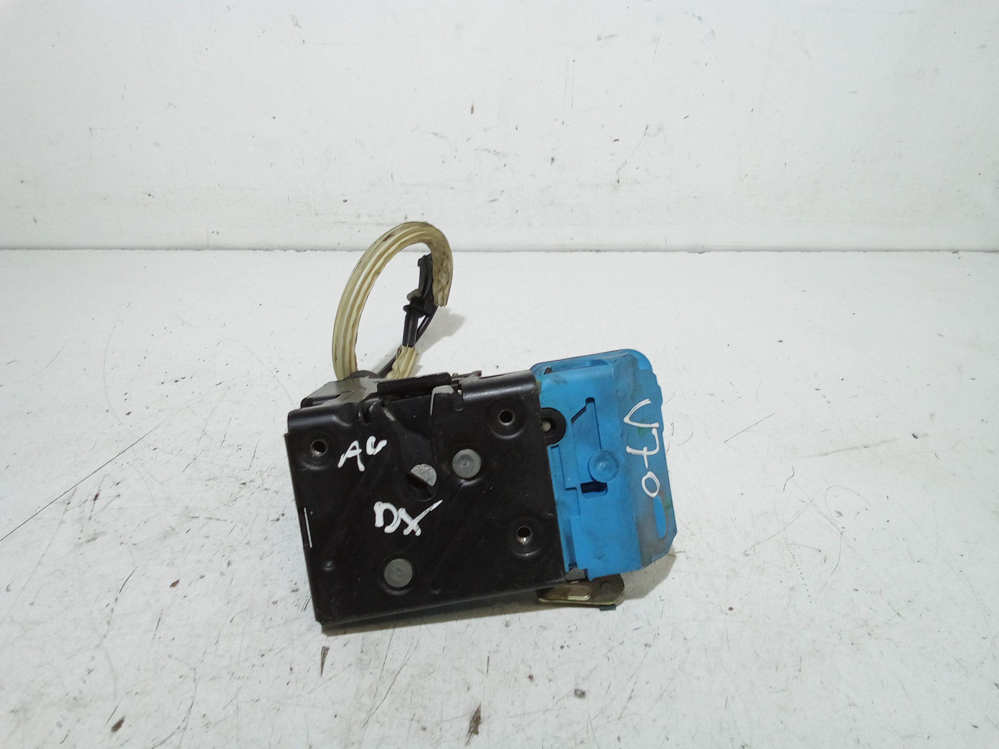 Serratura Anteriore Destra VOLVO V70 2 Serie