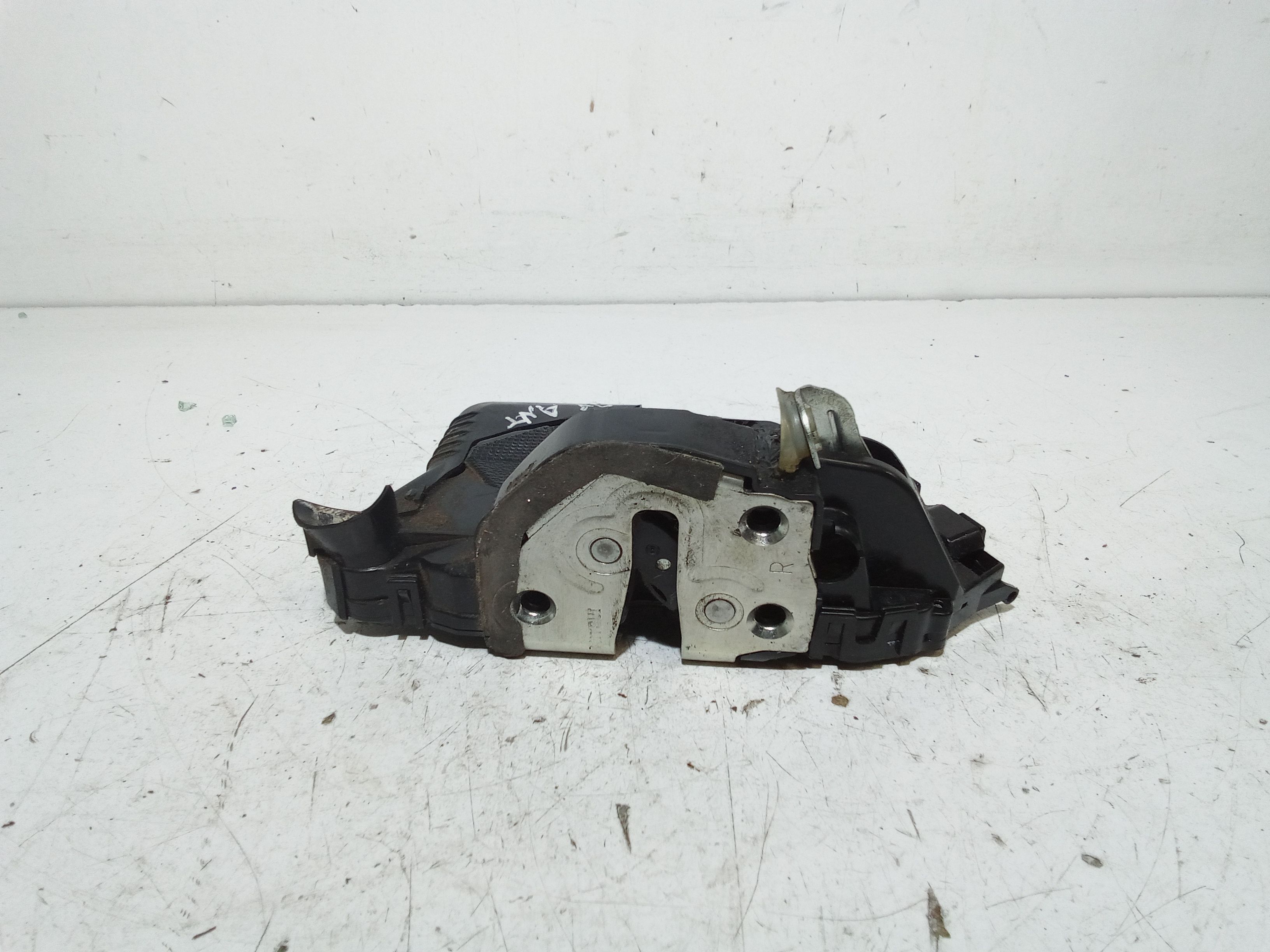 Serratura Anteriore Destra TOYOTA Yaris Serie (05>08)