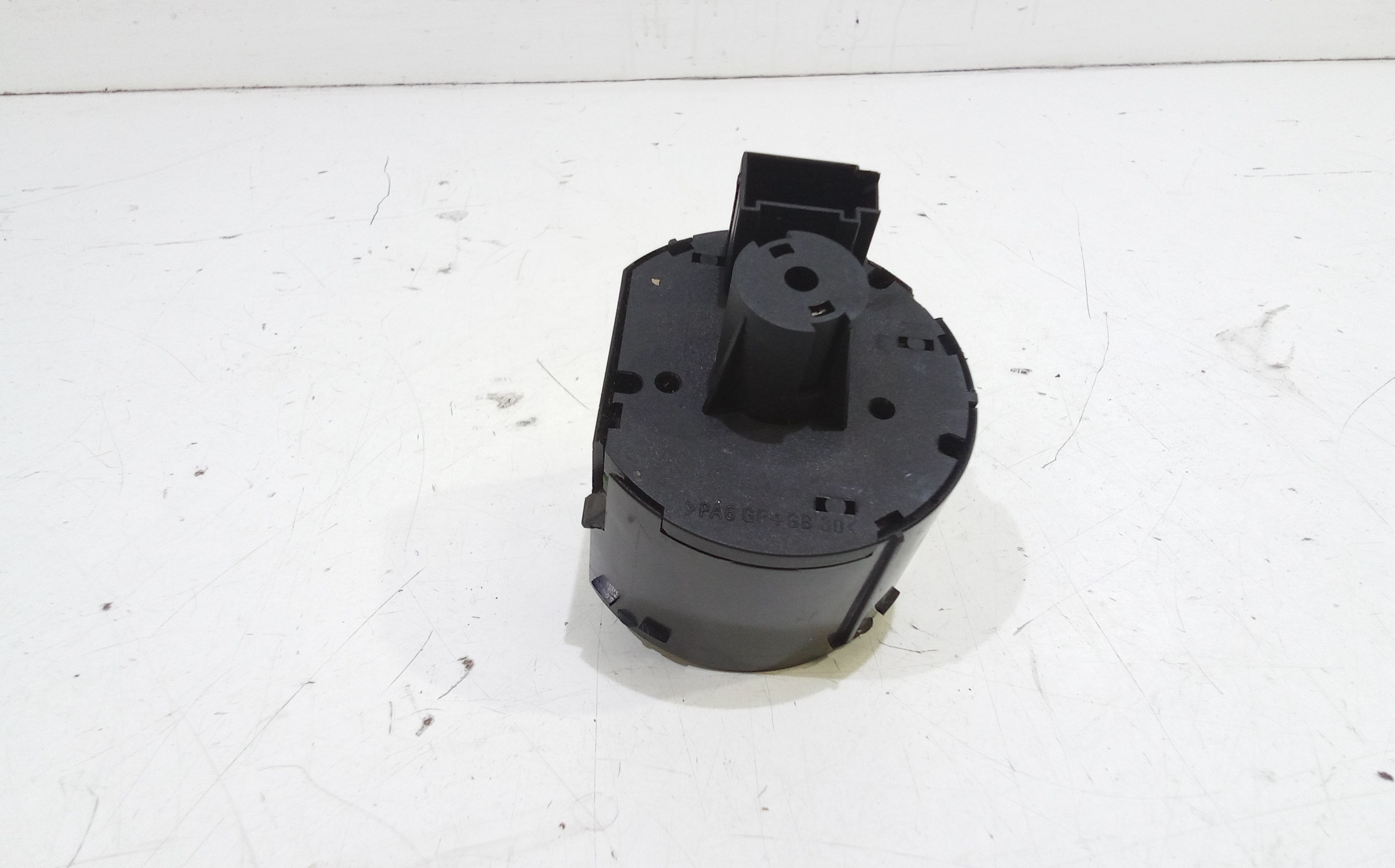 Interruttore comando luci VOLKSWAGEN Passat Berlina 4 Serie