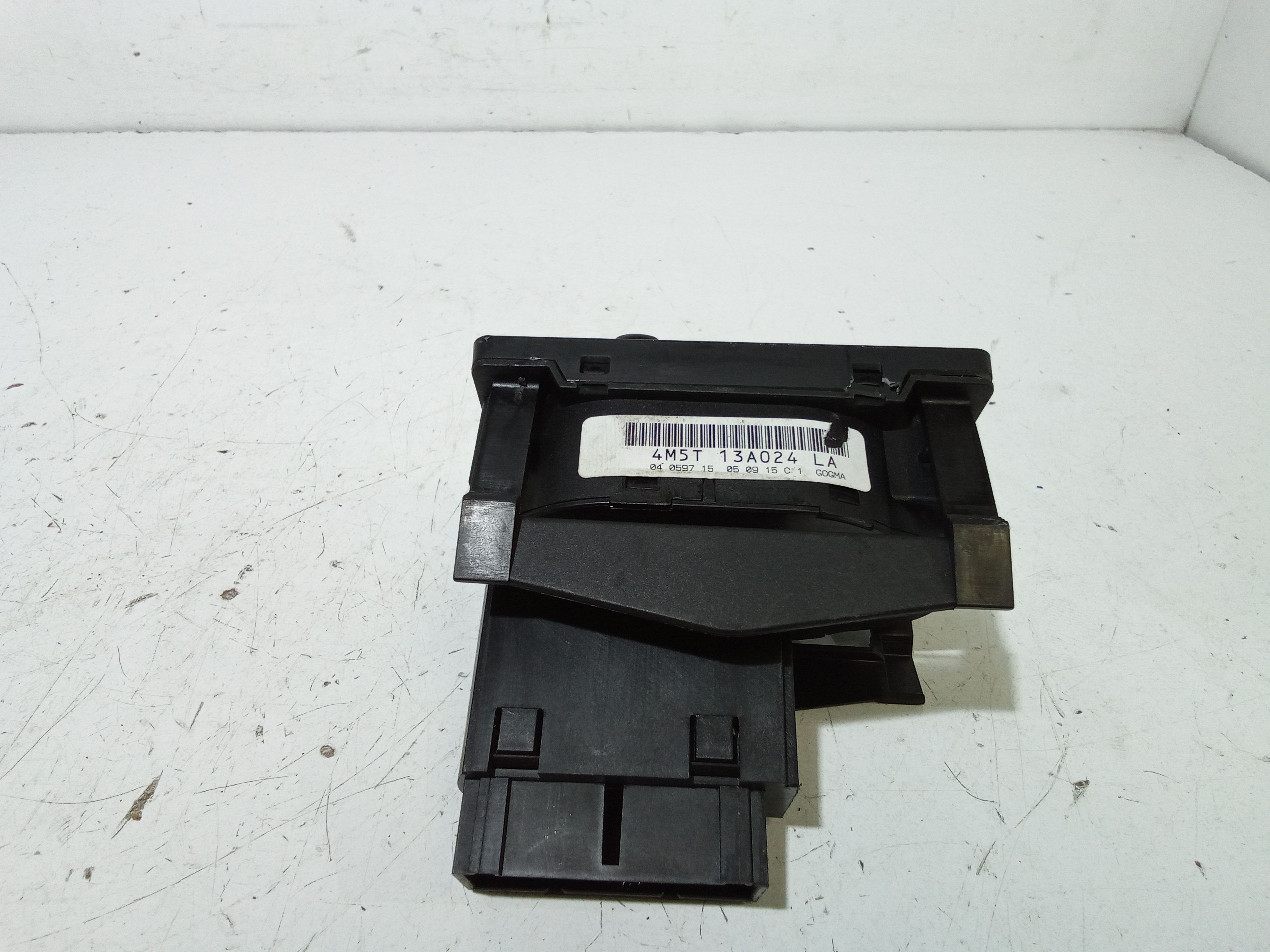 Interruttore comando luci FORD C - Max Serie (07>10)