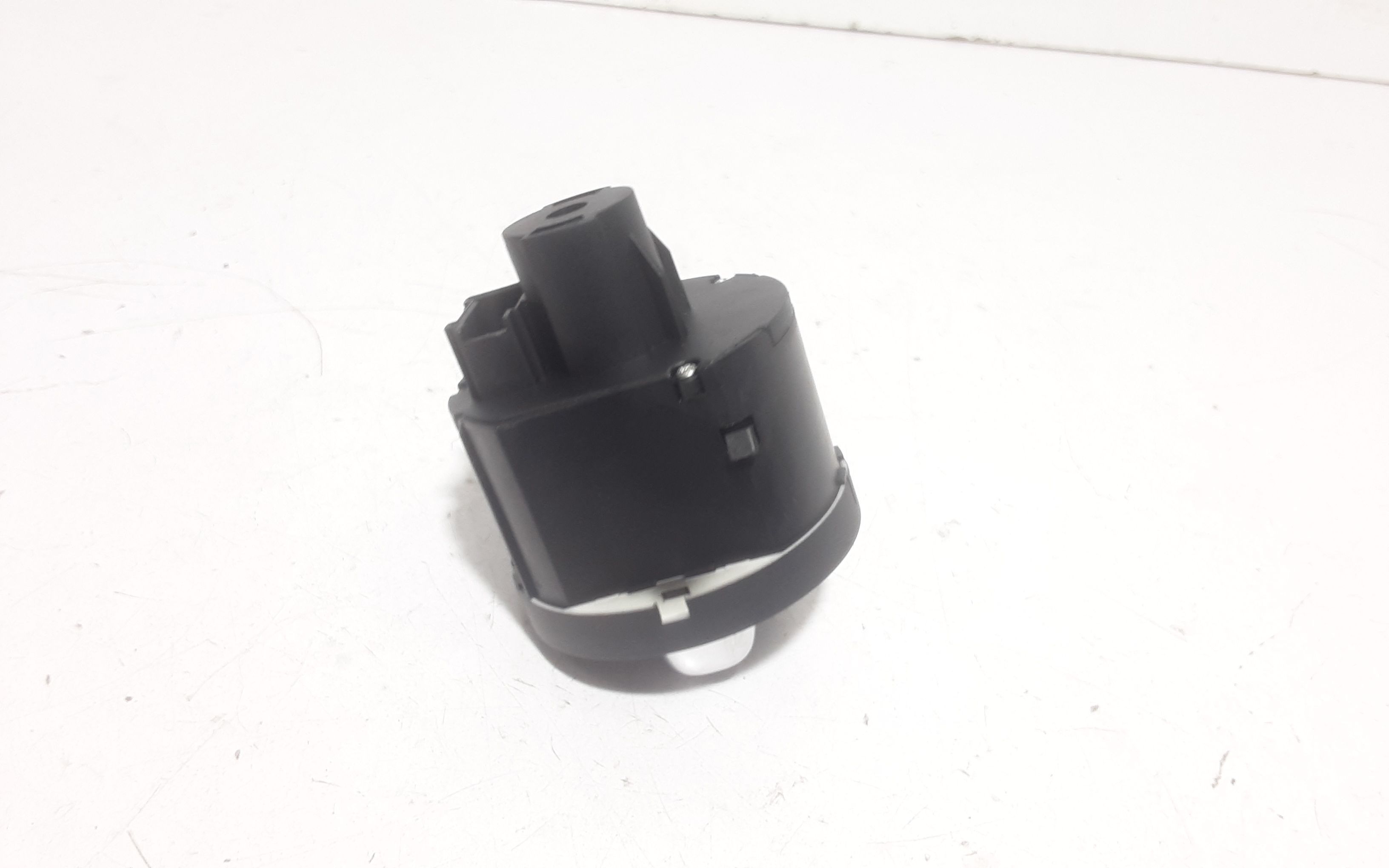 Interruttore comando luci VOLKSWAGEN Golf 5 Berlina (03>08)