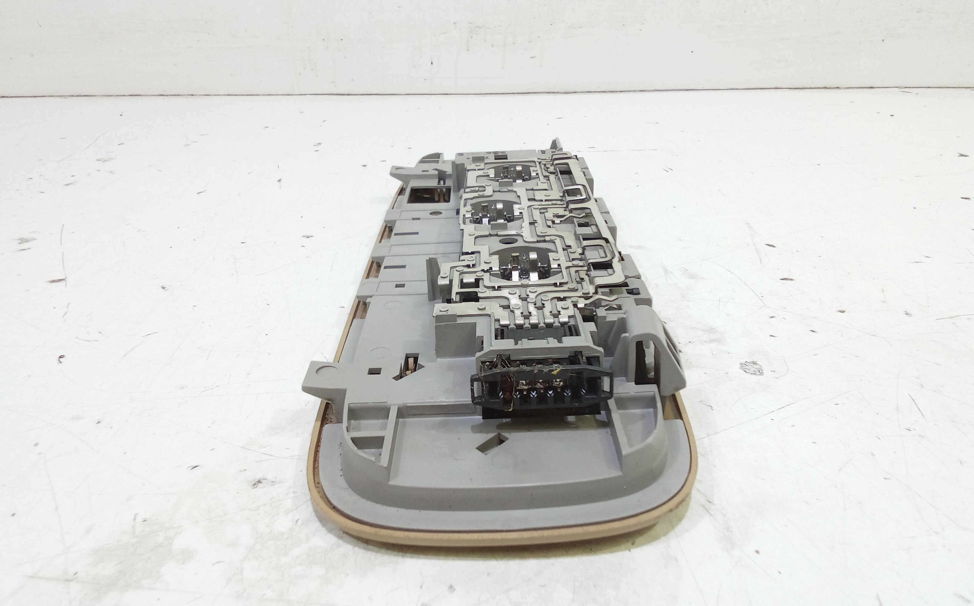 Plafoniera VOLKSWAGEN Passat Berlina 4 Serie