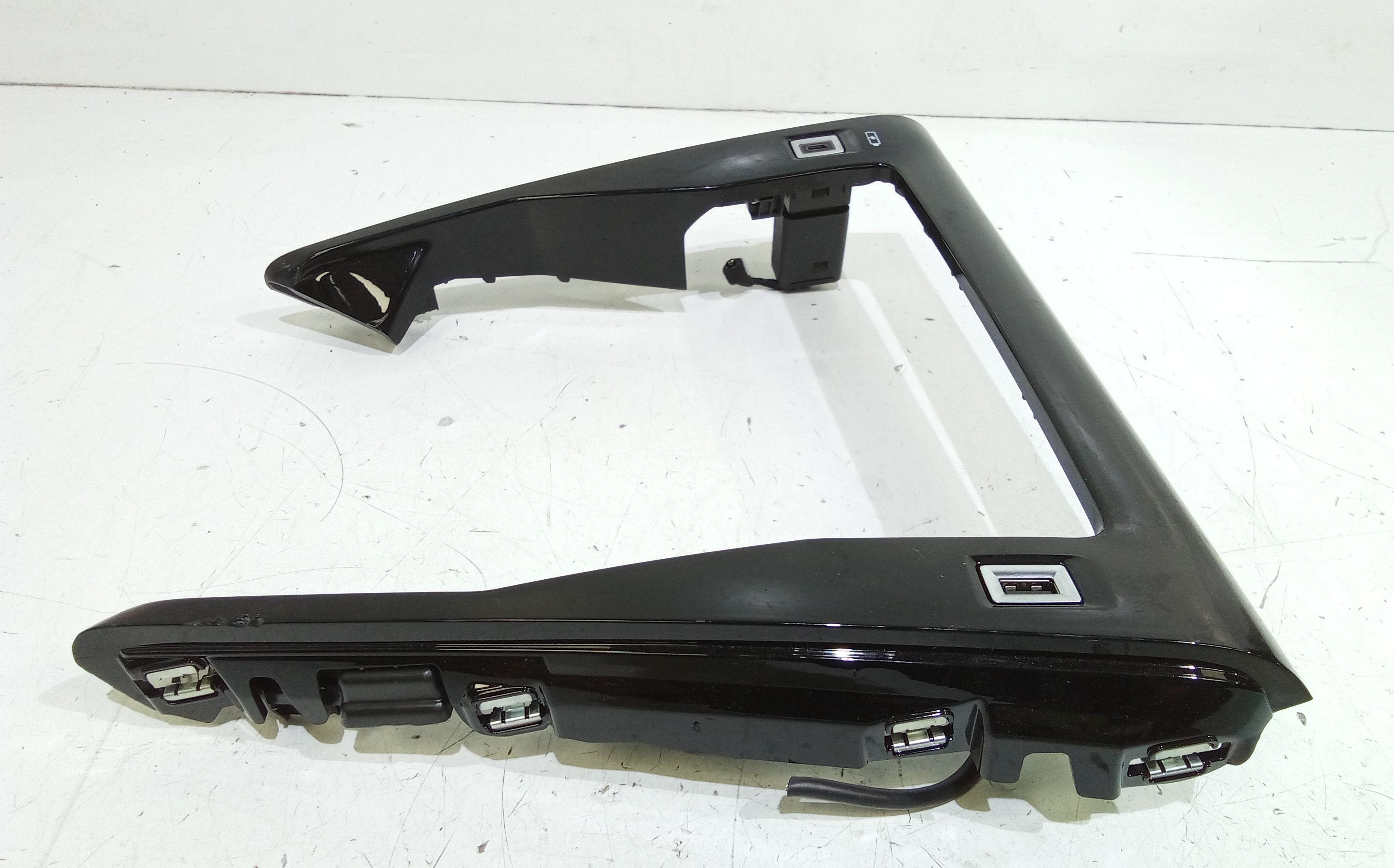 Modanatura Centrale Cruscotto PEUGEOT 208 Serie (19>)