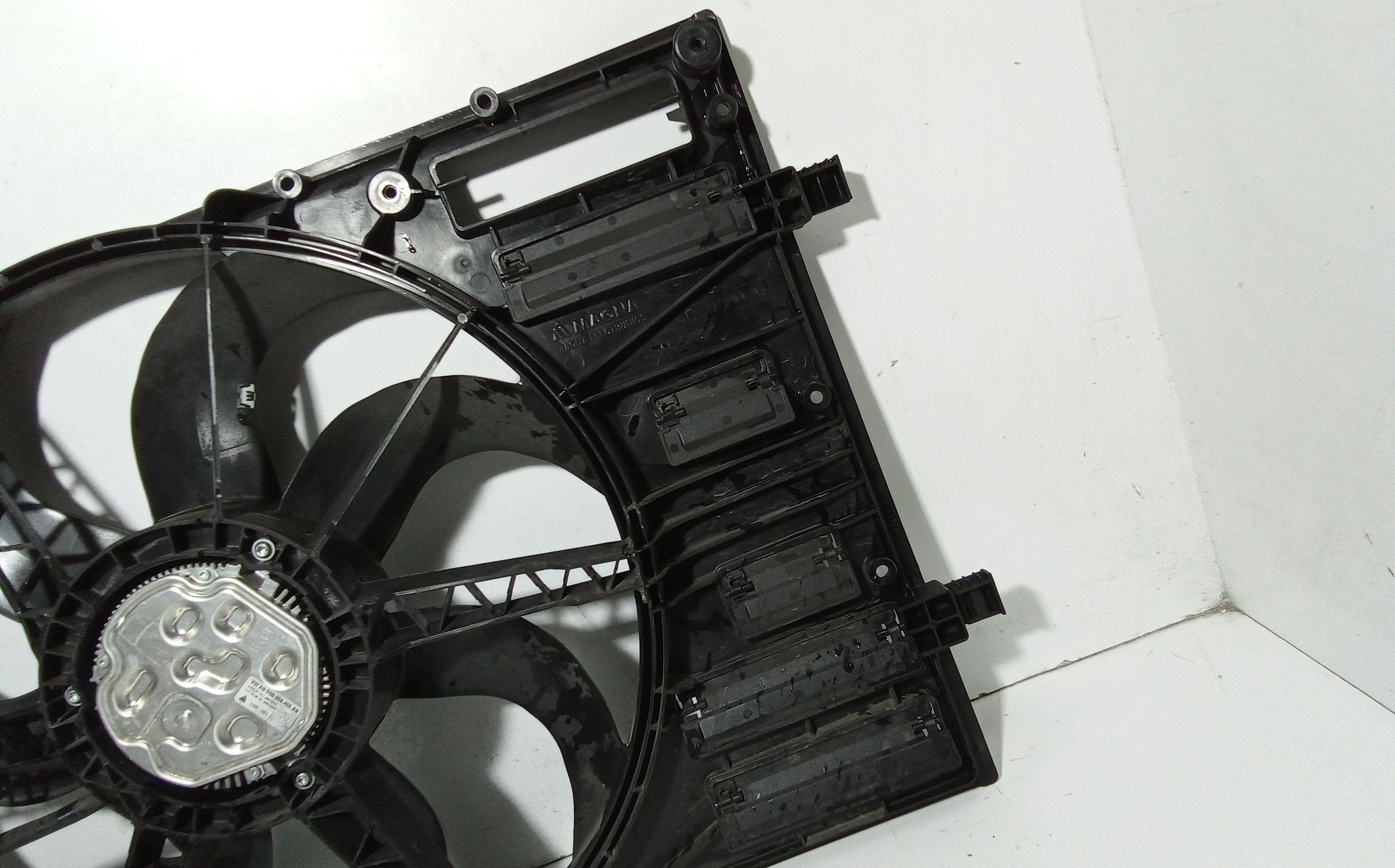 Ventola radiatore VOLKSWAGEN Tiguan Serie