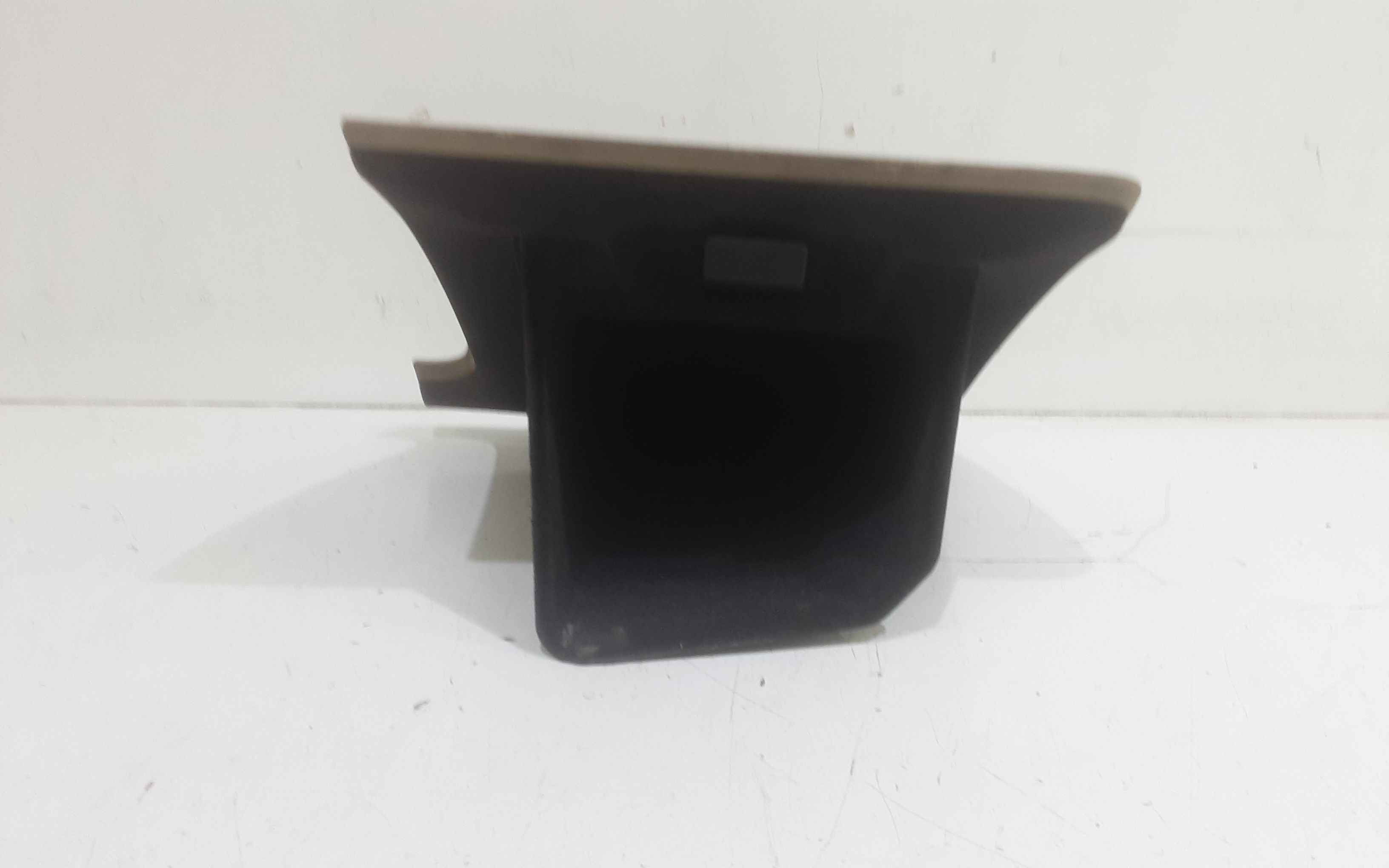 Cassetto porta oggetti VOLKSWAGEN Passat Berlina 4 Serie