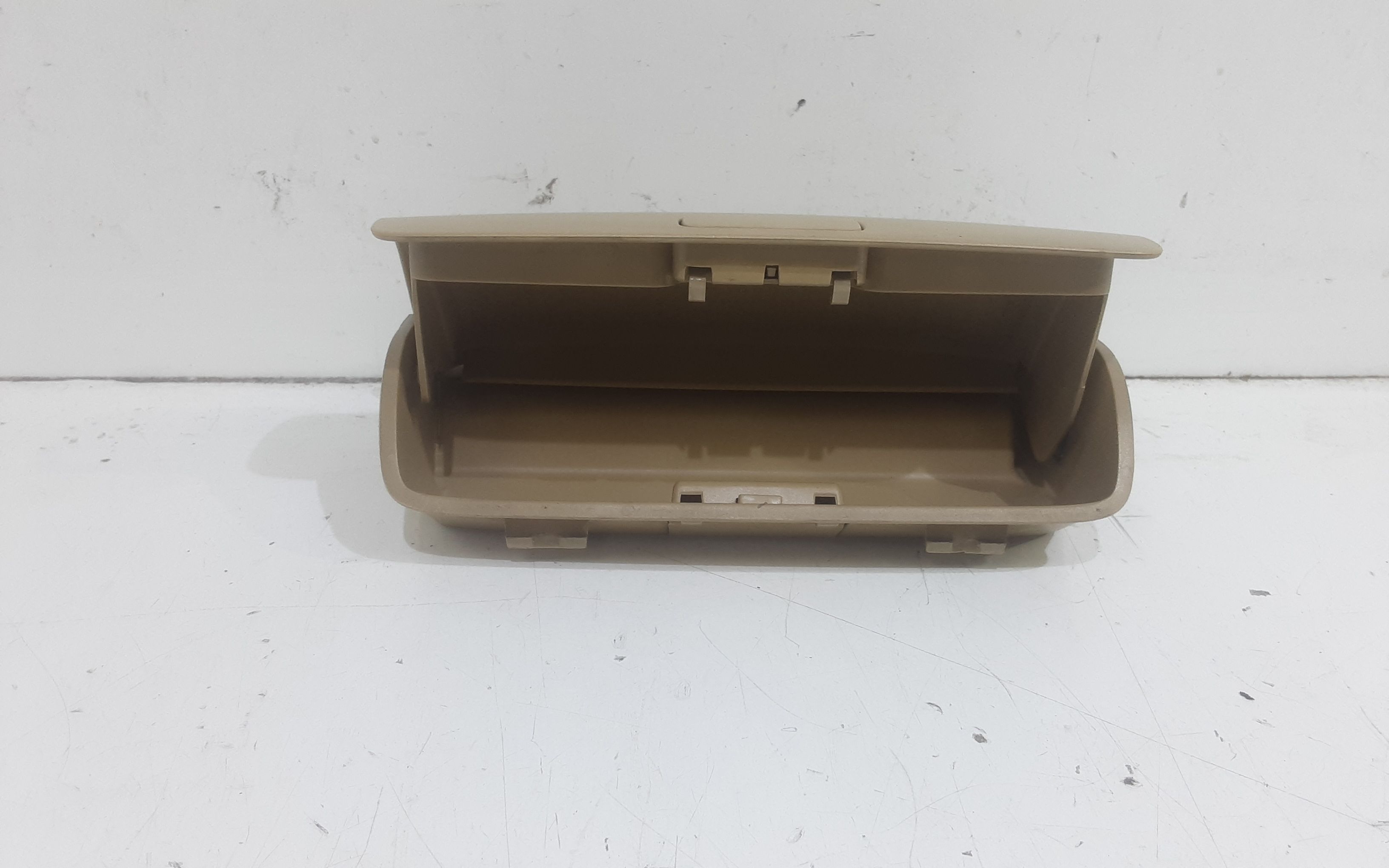 Cassetto porta oggetti VOLKSWAGEN Passat Berlina 4 Serie