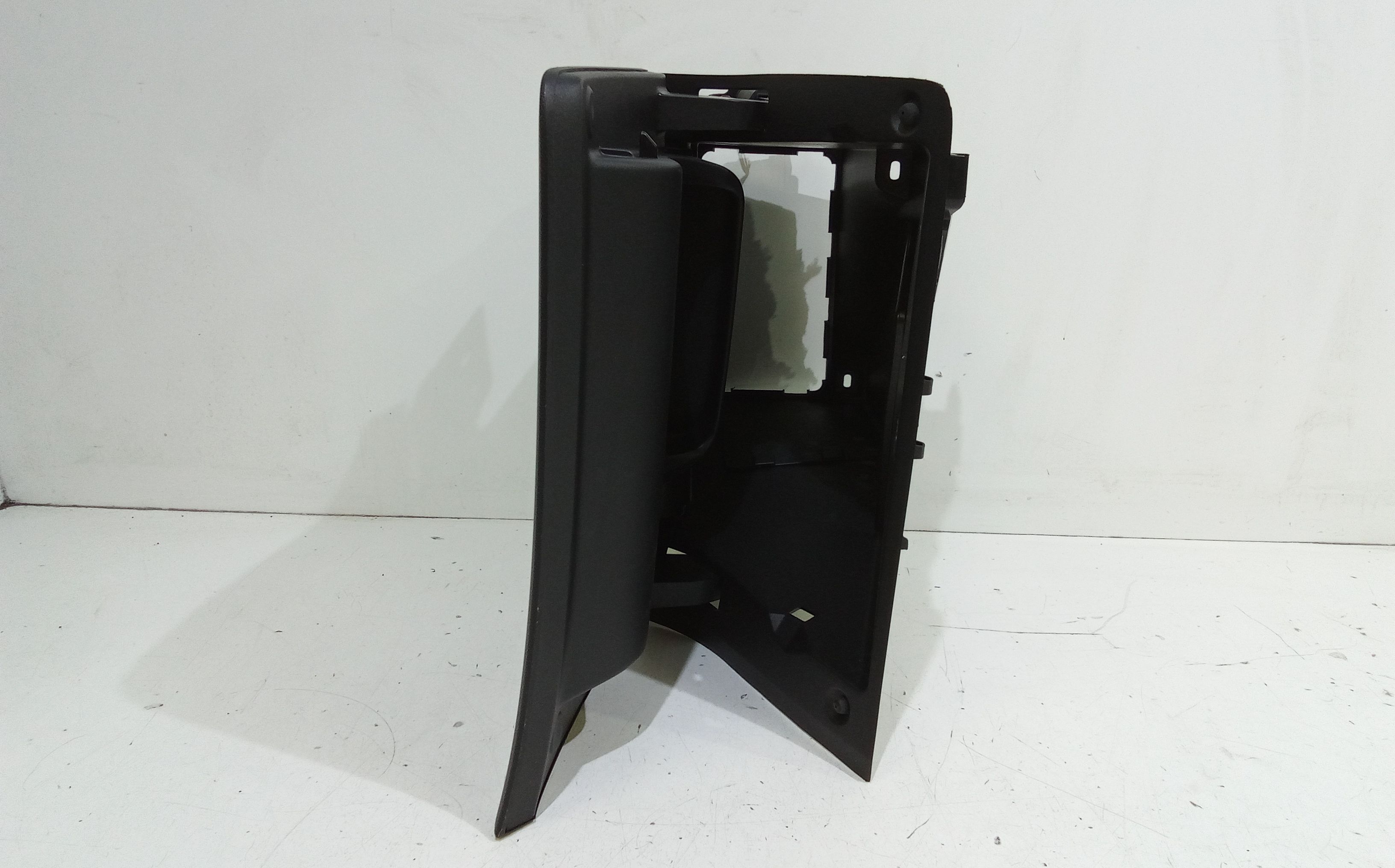 Cassetto porta oggetti PEUGEOT 208 Serie (19>)