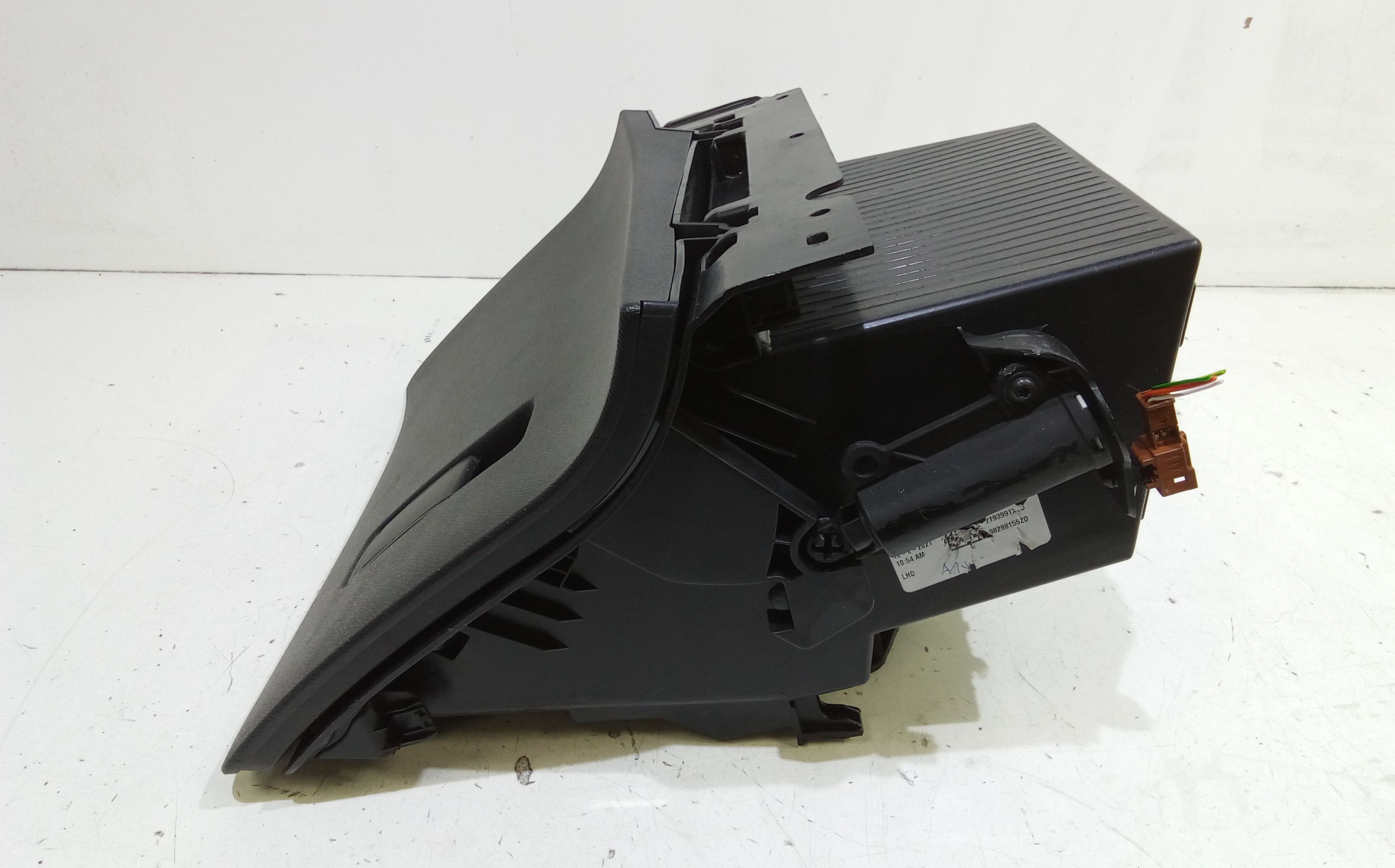 Cassetto porta oggetti PEUGEOT 208 Serie (19>)