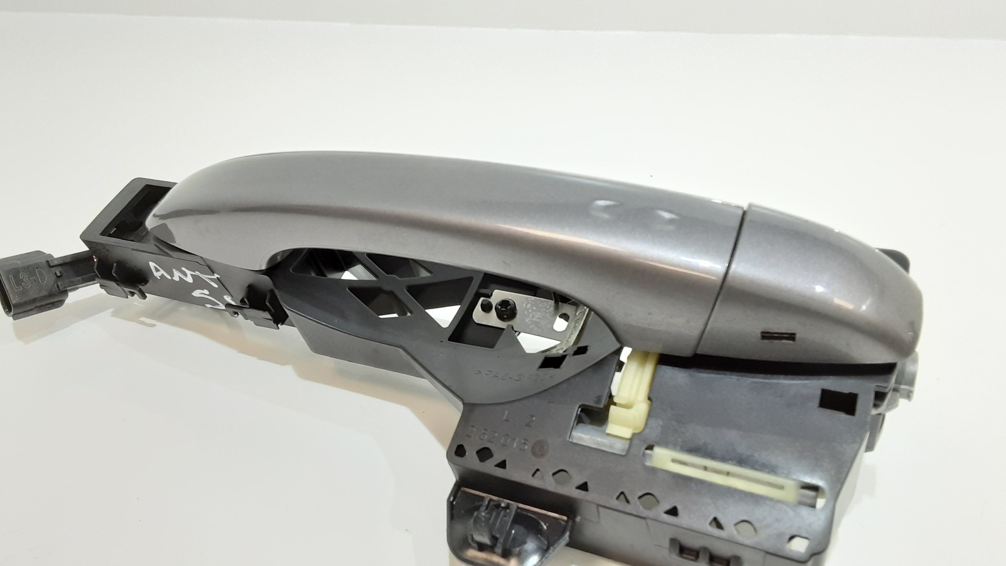 Maniglia esterna Anteriore Sinistra RENAULT Scenic Serie (16>)