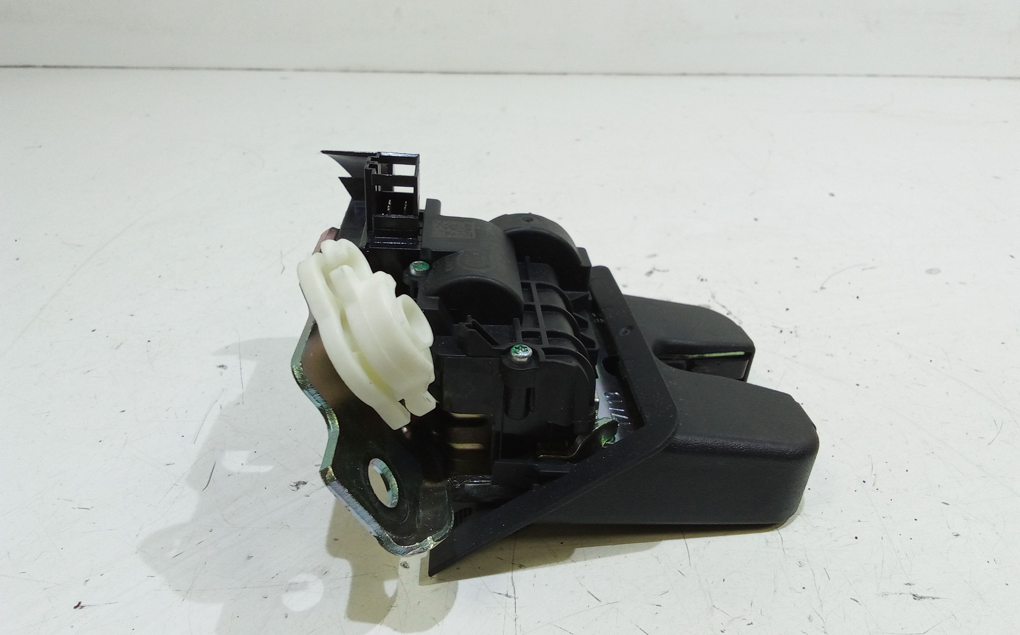 Serratura Cofano Posteriore VOLKSWAGEN Tiguan Serie