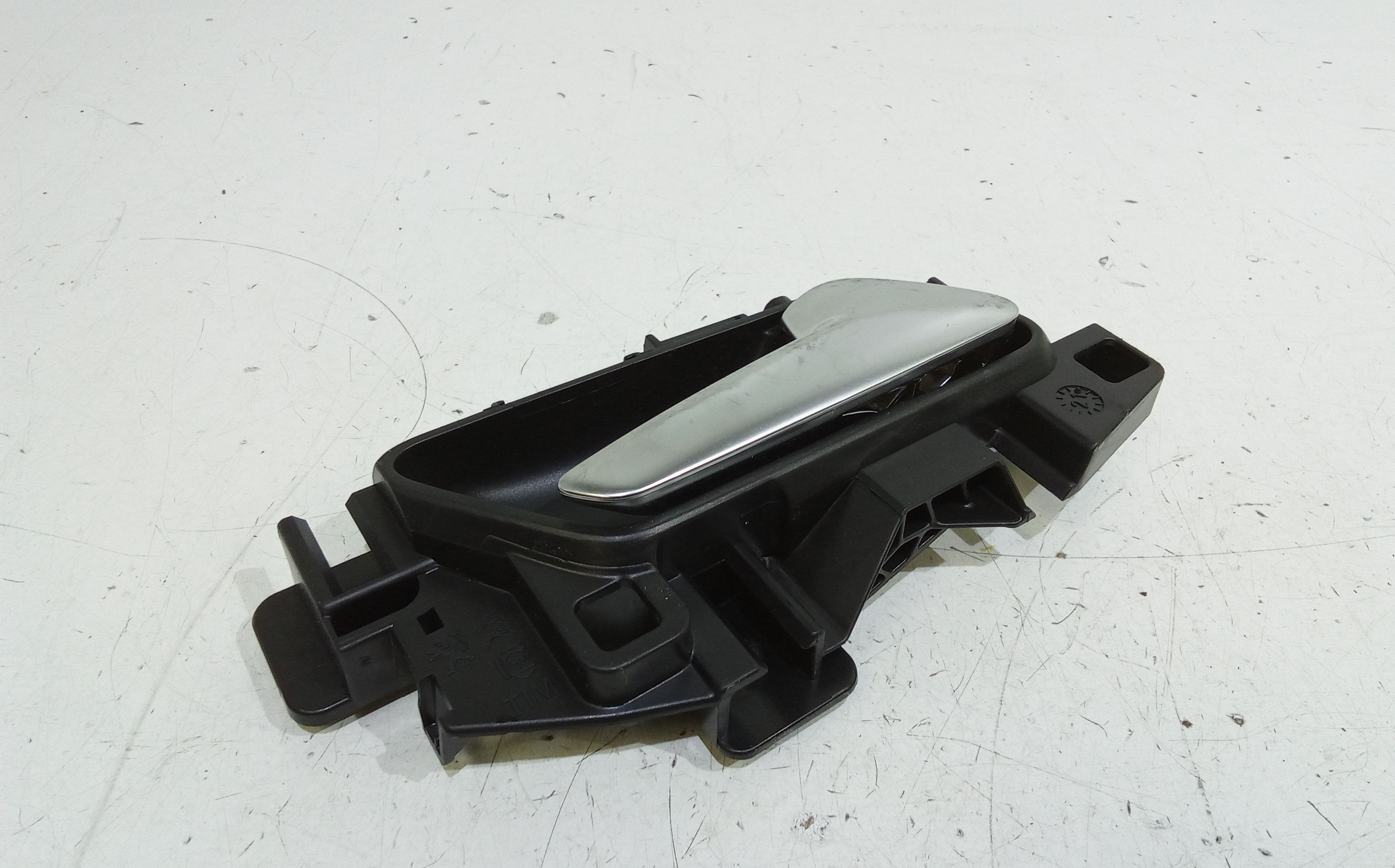 Maniglia interna Anteriore Destra PEUGEOT 208 Serie (19>)