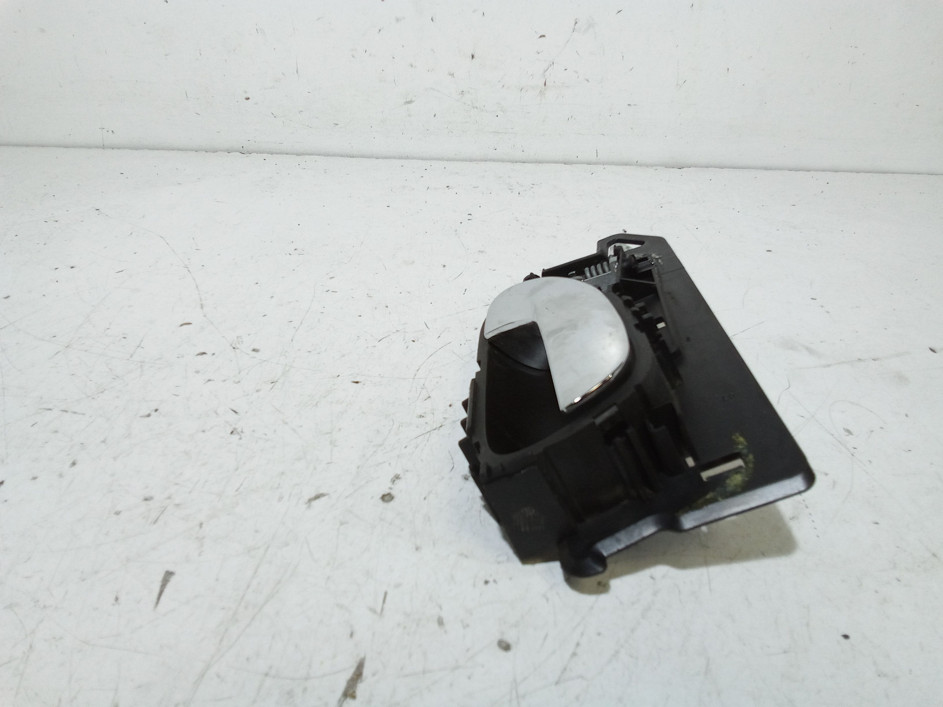 Maniglia interna Anteriore Destra PEUGEOT 307 Berlina 2 Serie