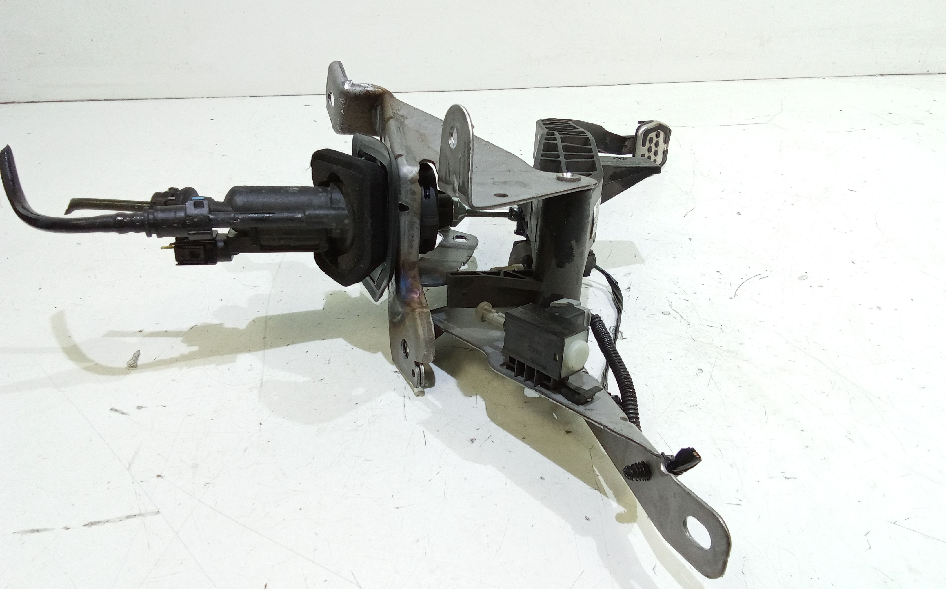 Pedale frizione FORD Kuga Serie (16>)