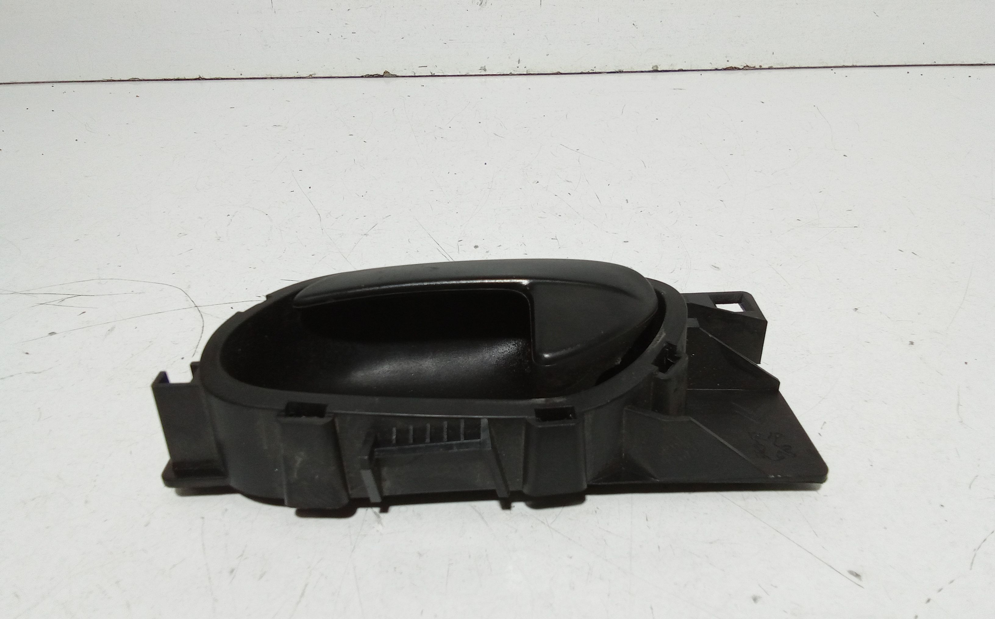 Maniglia interna anteriore Sinistra PEUGEOT 208 Serie (12>19)