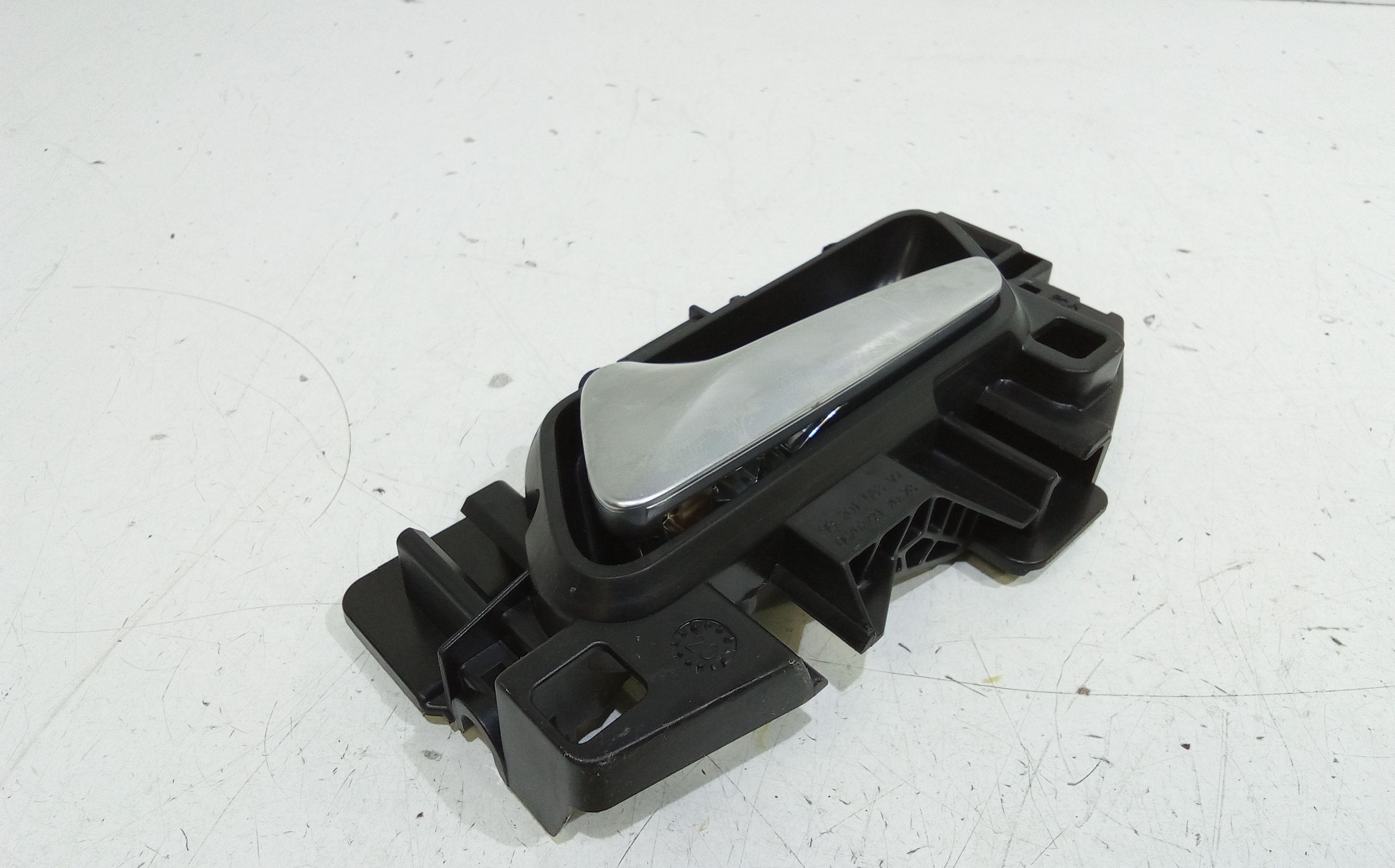 Maniglia interna anteriore Sinistra PEUGEOT 208 Serie (19>)