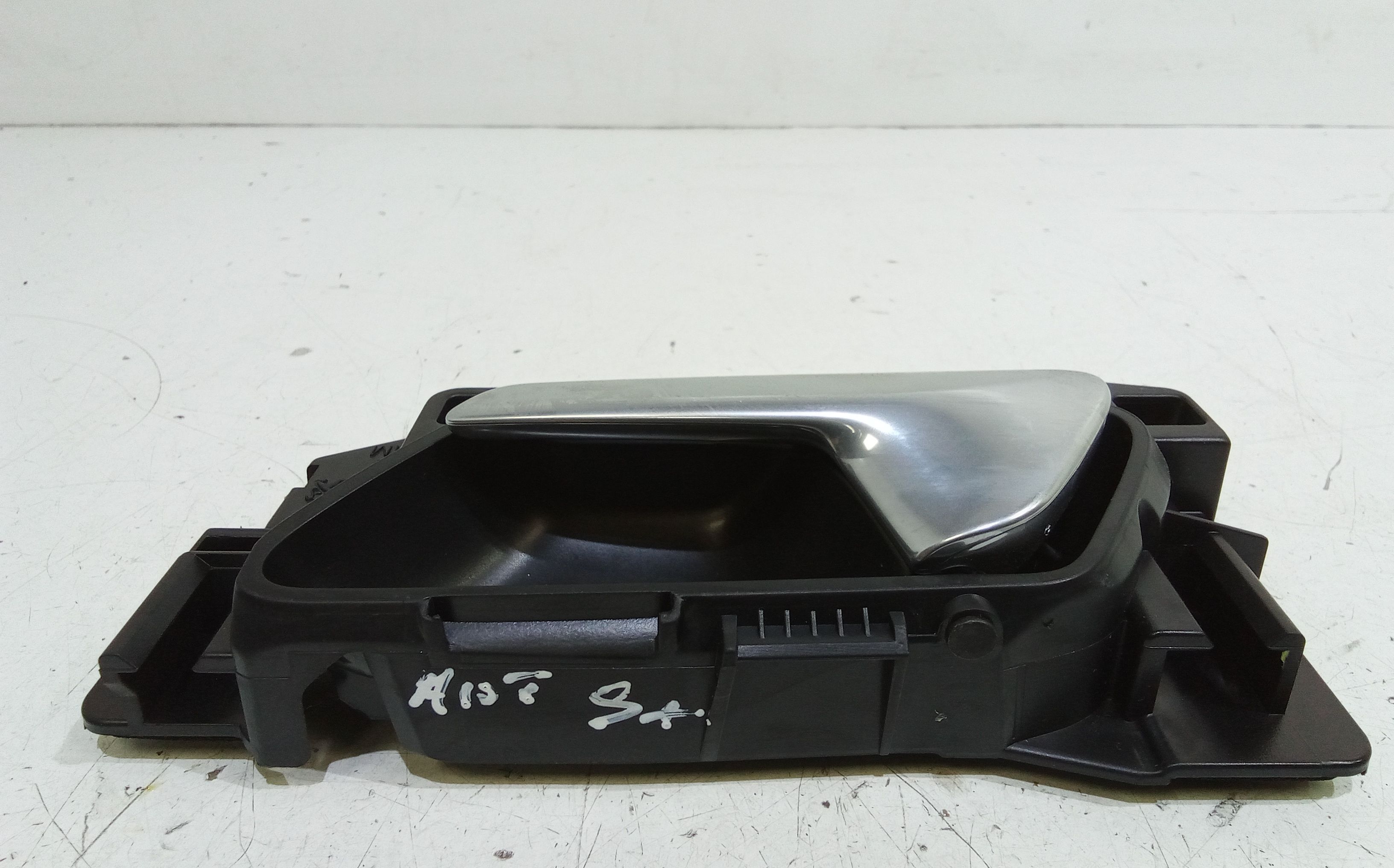 Maniglia interna anteriore Sinistra PEUGEOT 208 Serie (19>)