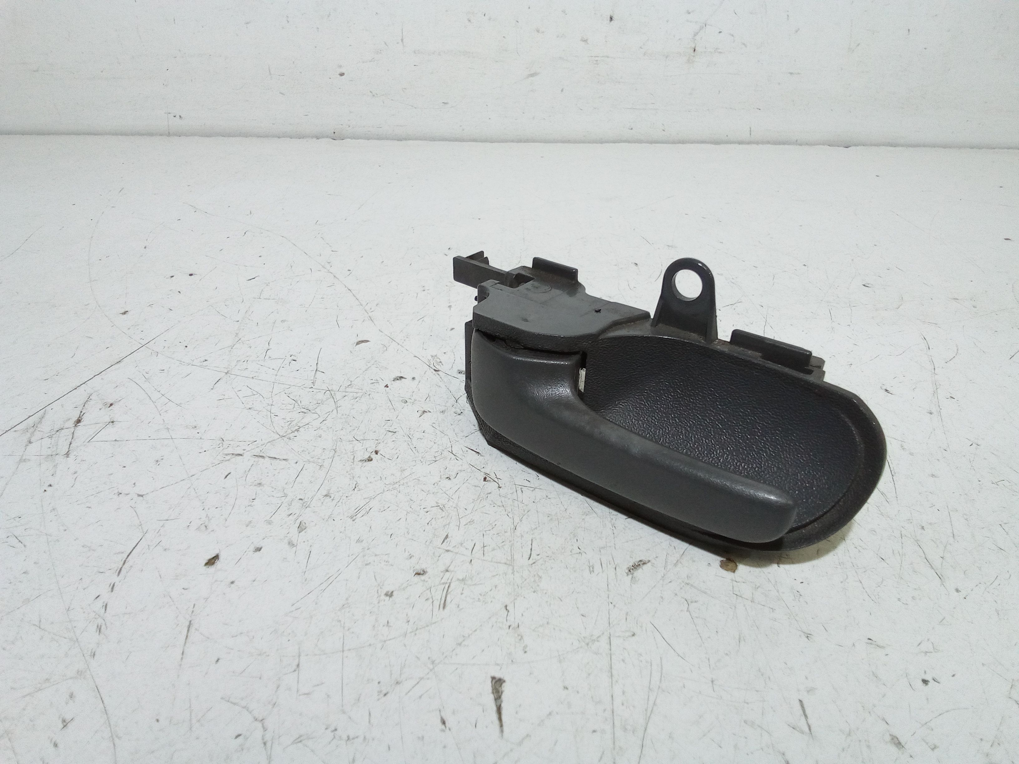 Maniglia interna anteriore Sinistra PEUGEOT 107 1 Serie