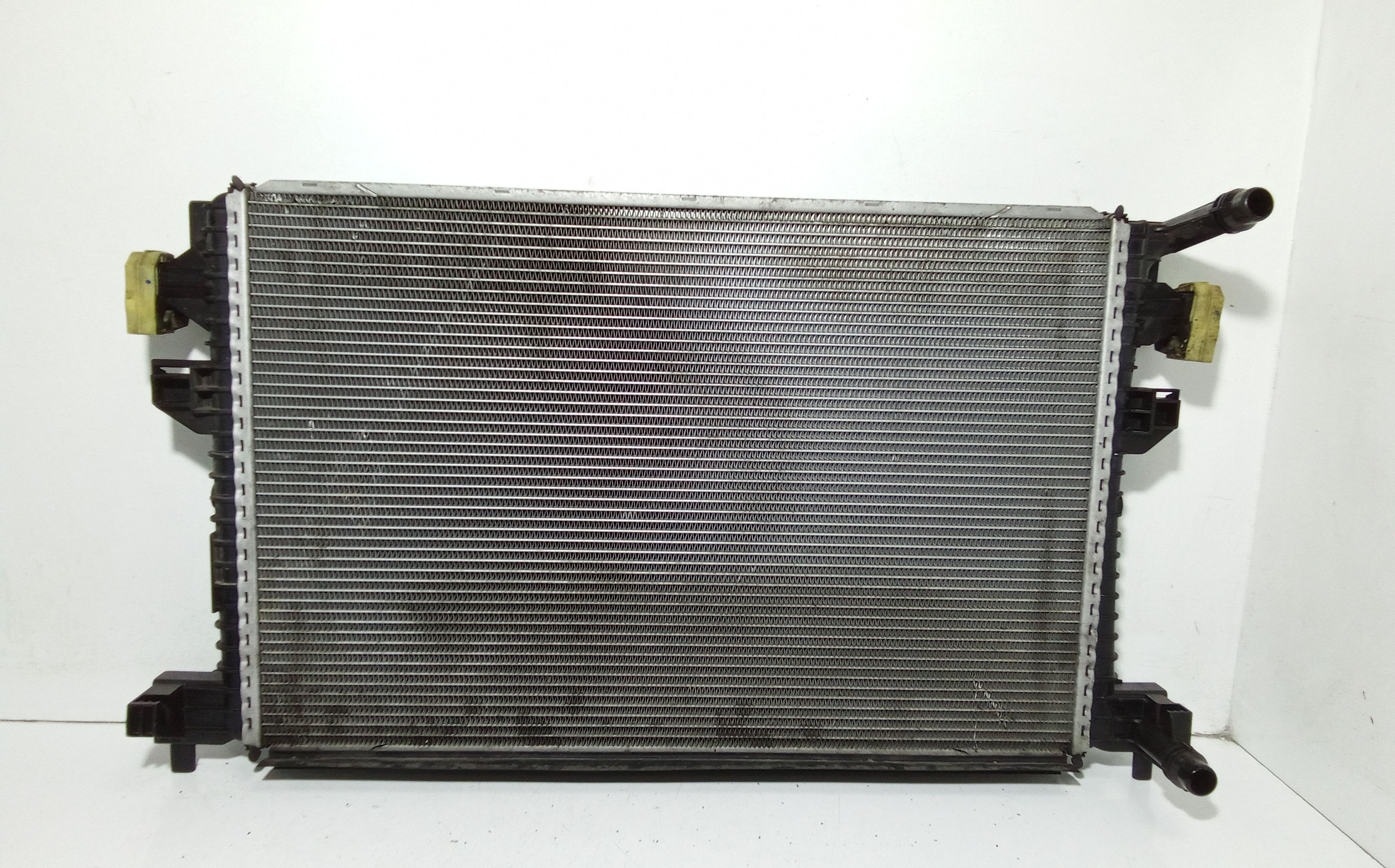 Radiatore acqua VOLKSWAGEN Tiguan Serie