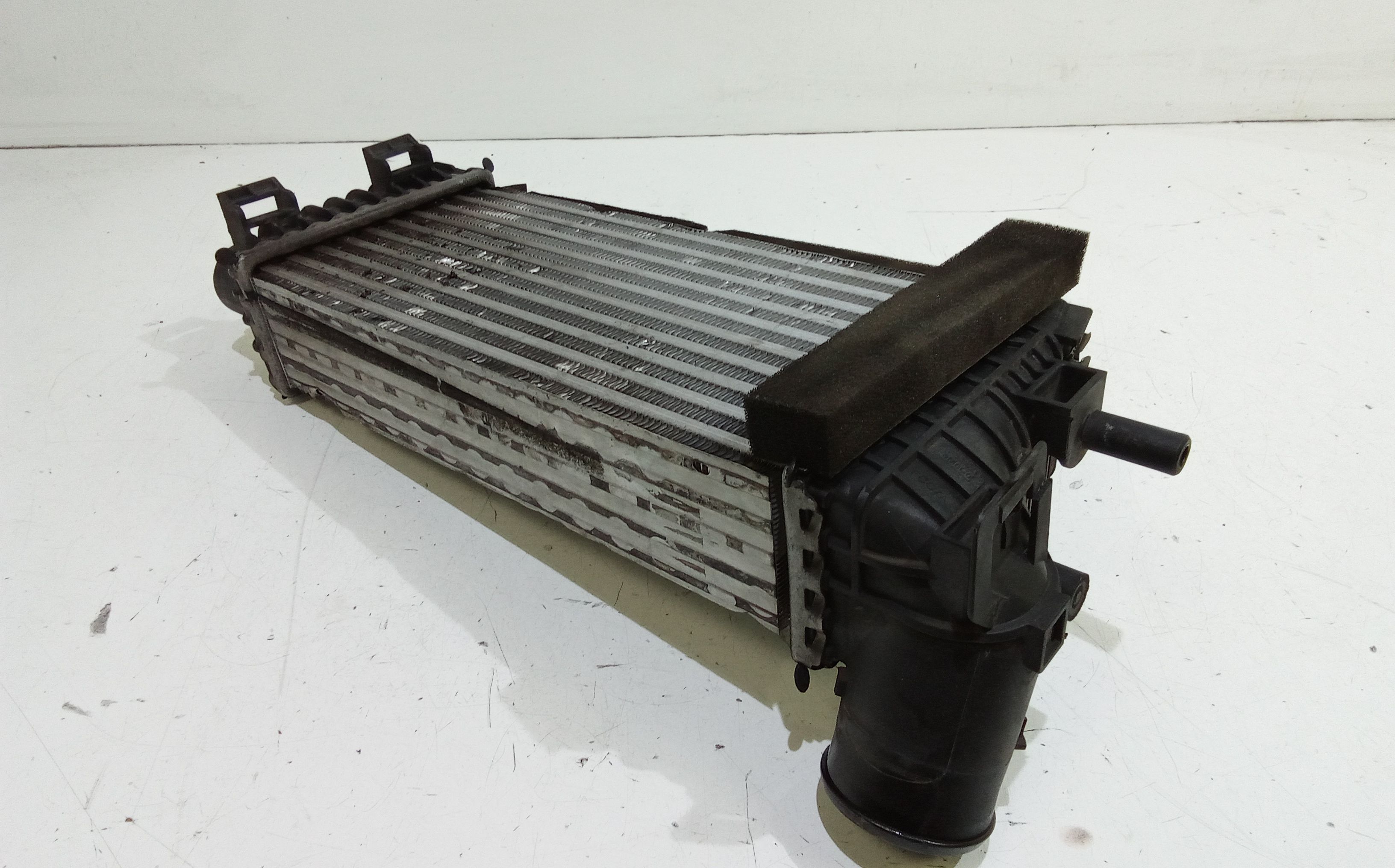 Intercooler FORD Kuga Serie (16>)