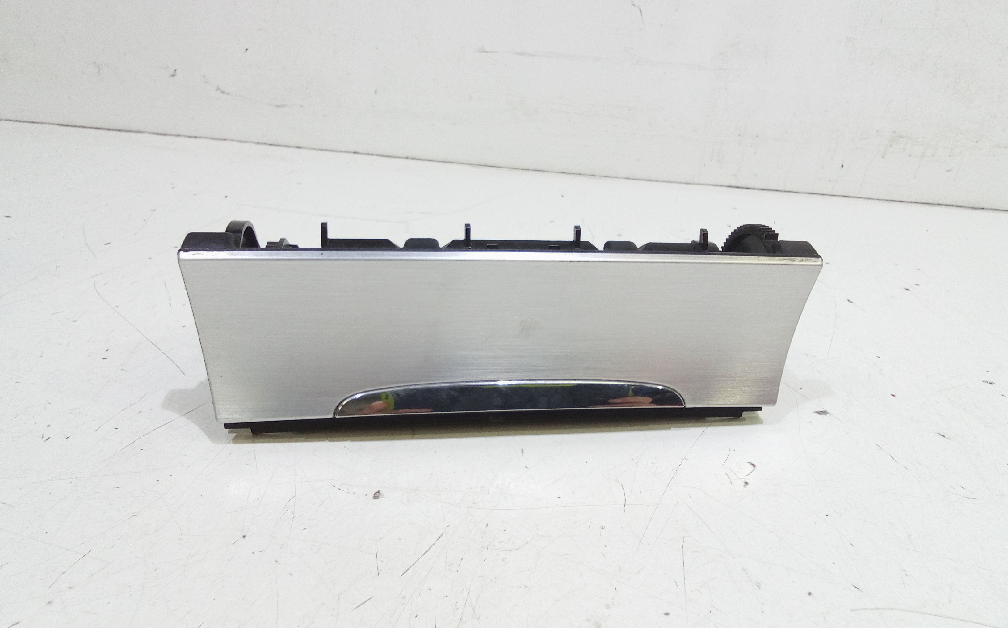 Posacenere VOLKSWAGEN Passat Berlina 4 Serie