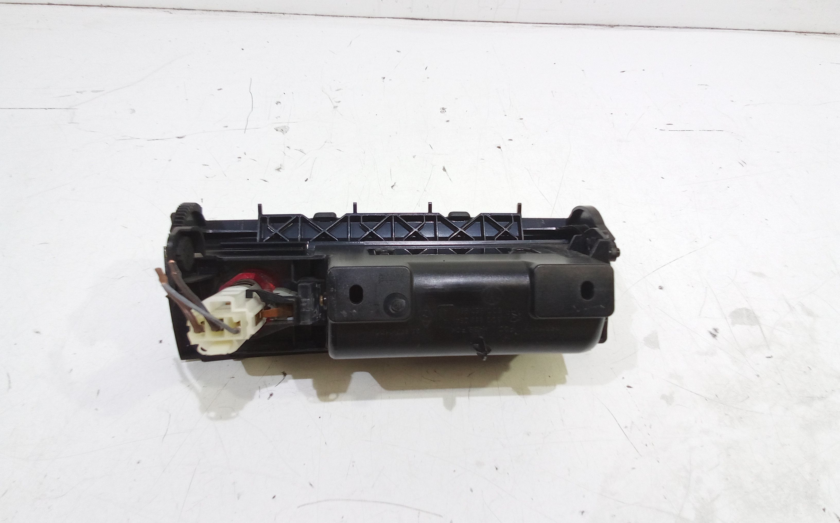 Posacenere VOLKSWAGEN Passat Berlina 4 Serie