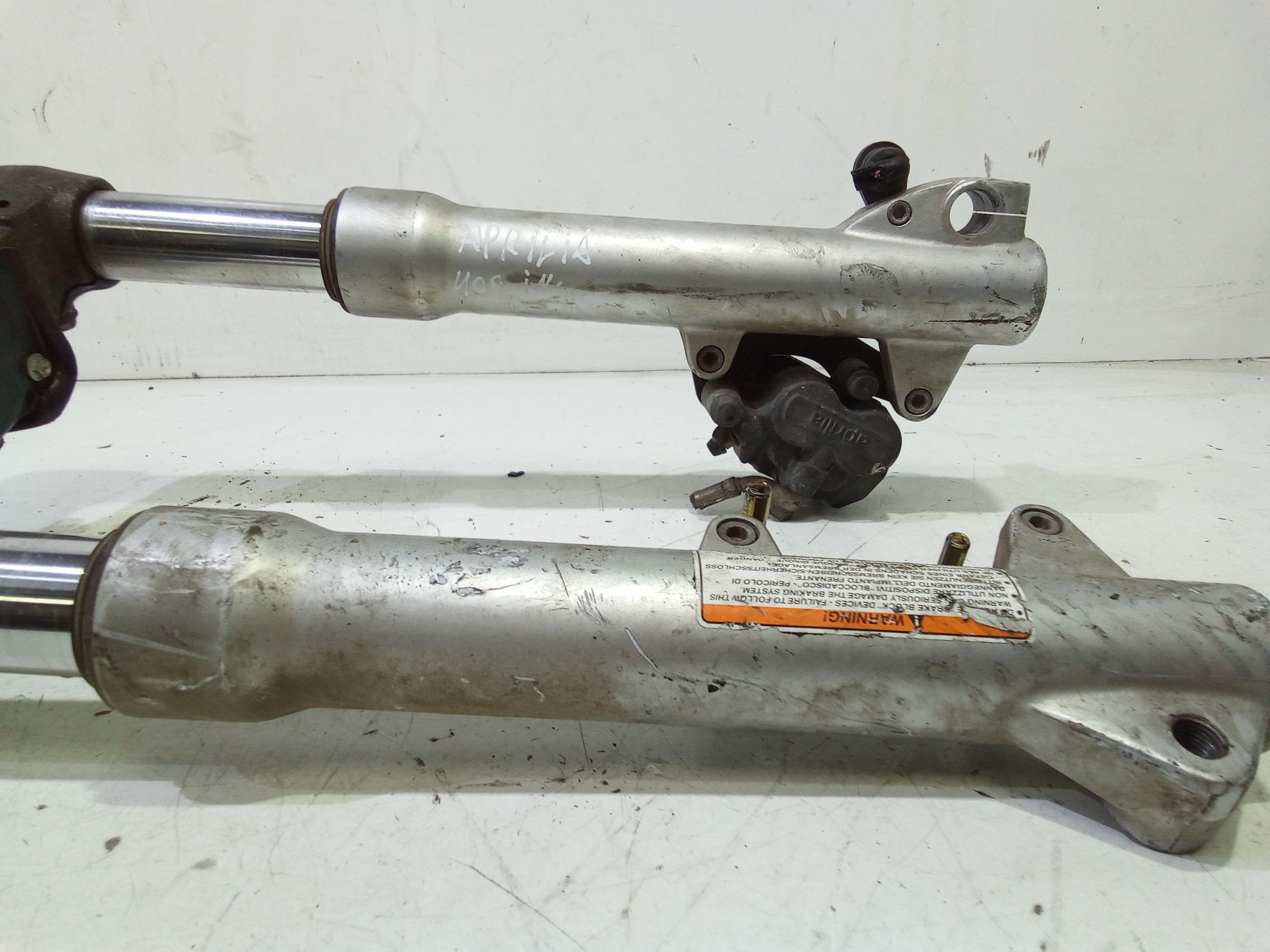 Forcina anteriore Aprilia Scarabeo 250cc (04>07)