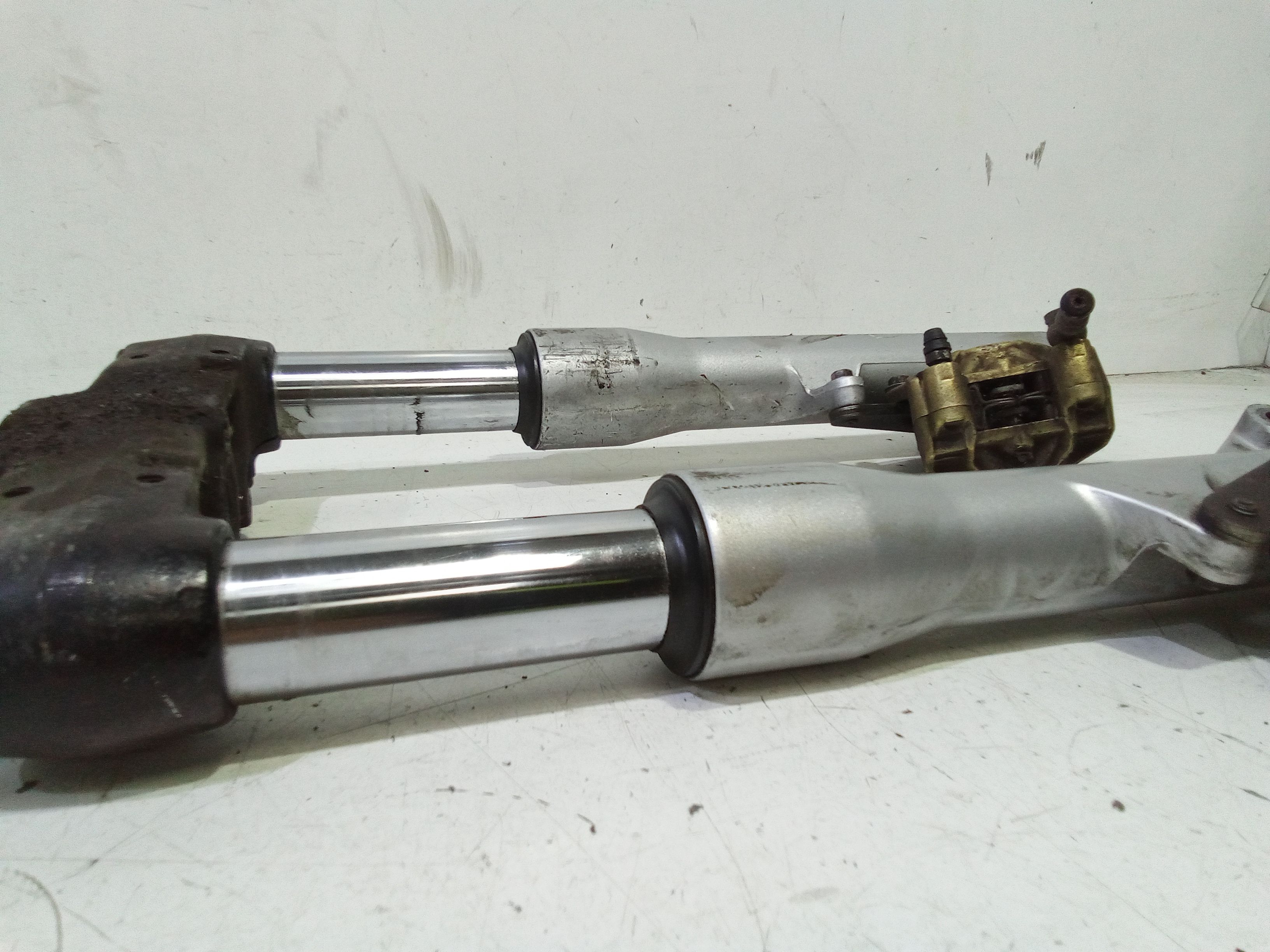 Forcina anteriore PIAGGIO Beverly 500cc (02>06)