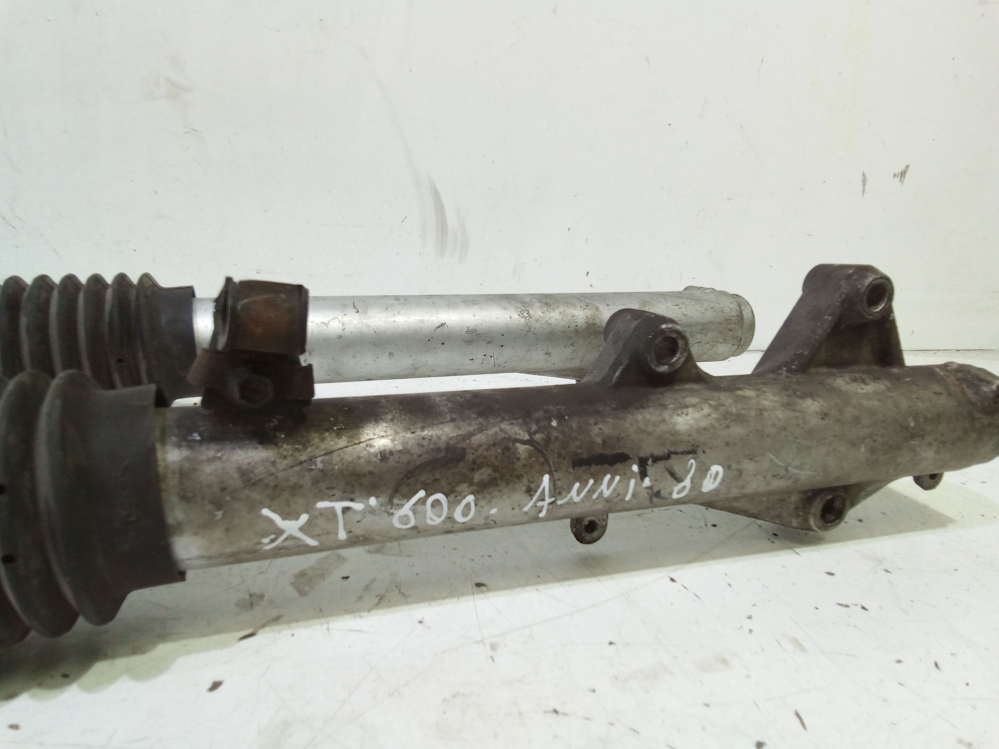 Forcina anteriore Yamaha XT 600cc E (90>04)