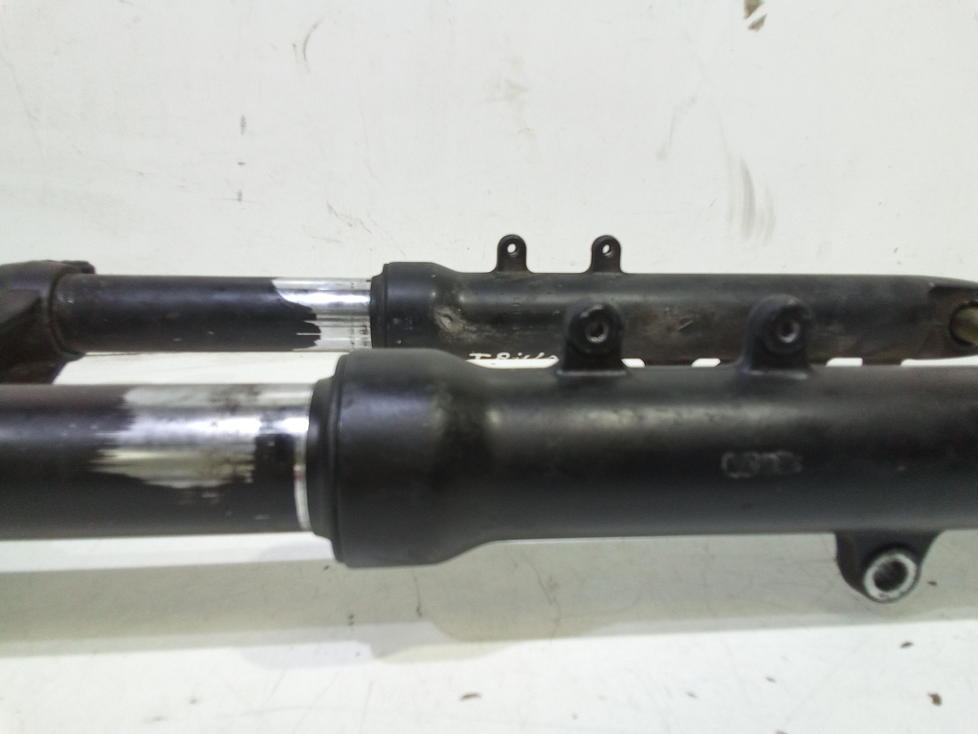 Forcella anteriore completa TRIUMPH Speed Triple 1050cc (05>11)