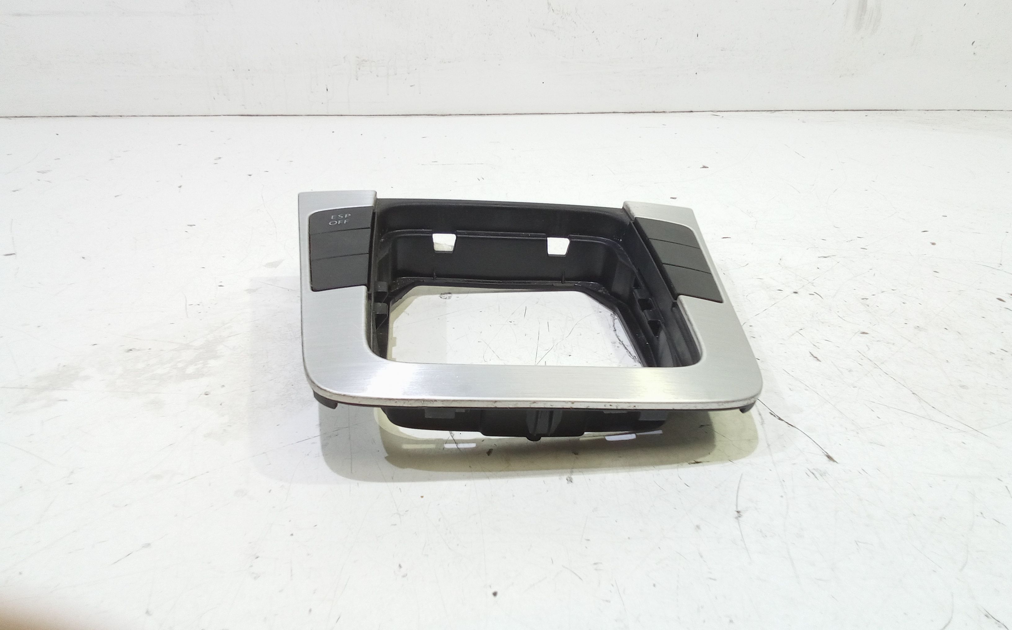 Cornice leva cambio VOLKSWAGEN Passat Berlina 4 Serie