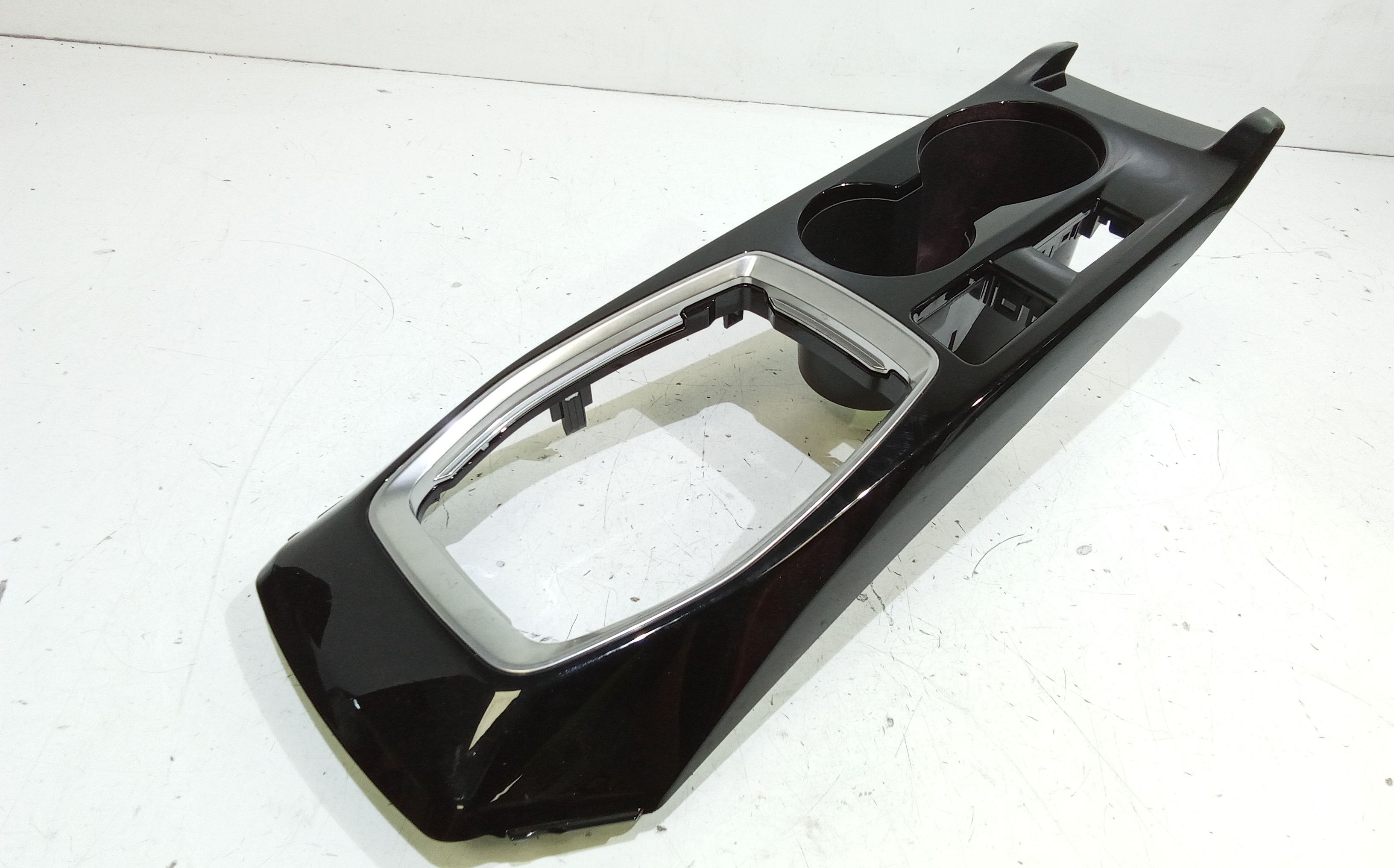 Modanatura console tunnel centrale PEUGEOT 208 Serie (19>)